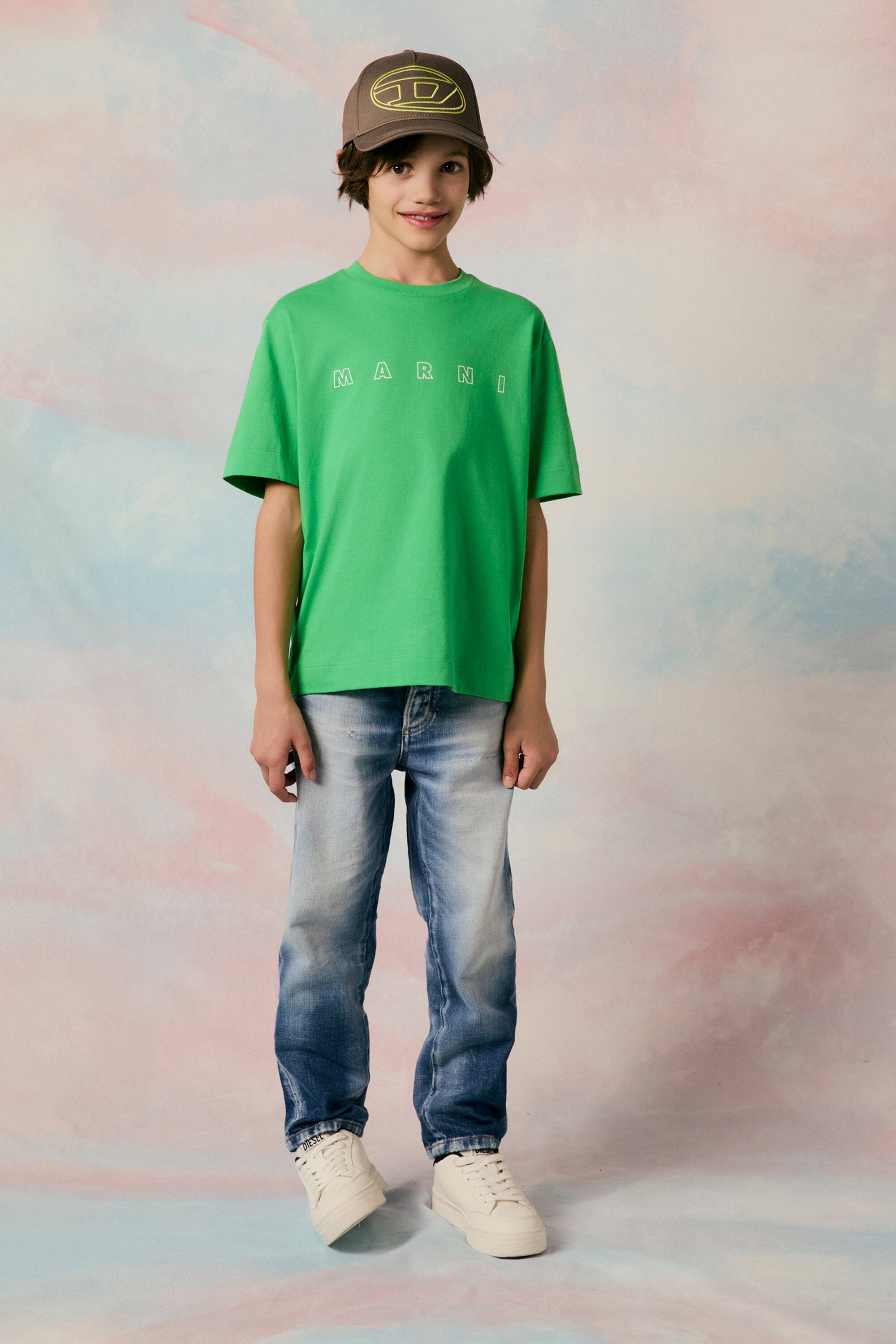 破れありミディアムブルー・ストレート・ジーンズ - Boss 10