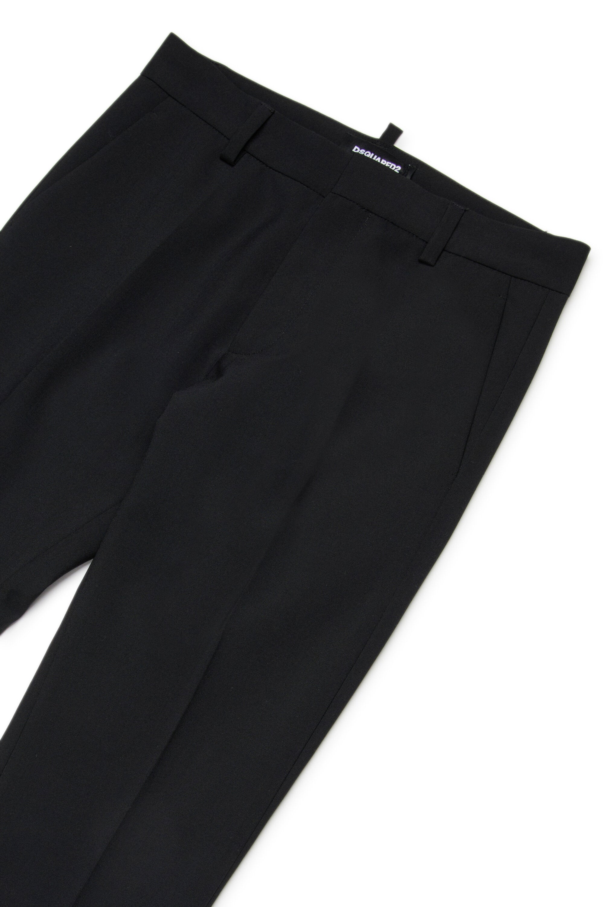 クールウールのチノパンツ