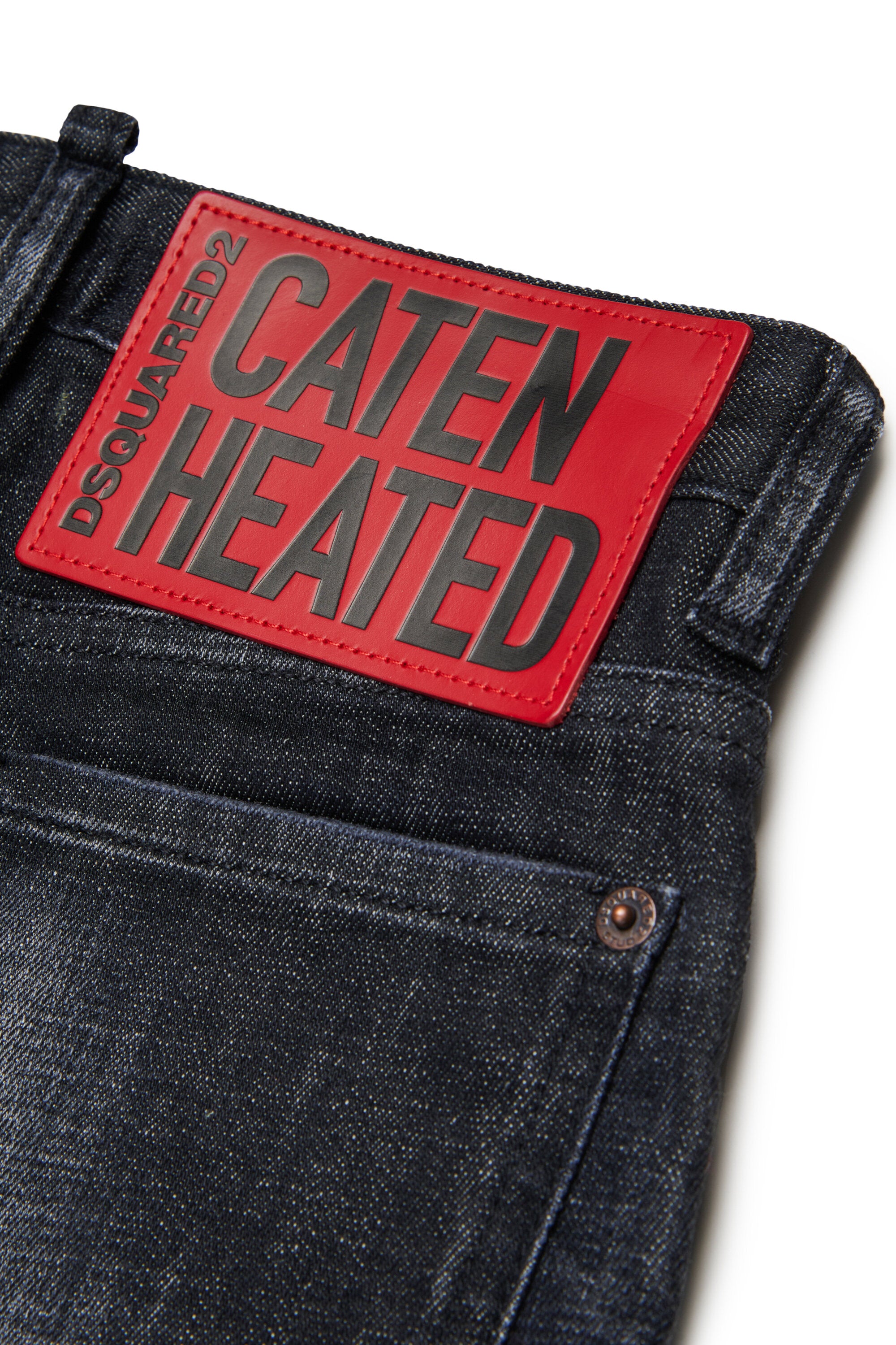 ブレークスルーのブラックレギュラージーンズ - Traveller Jean