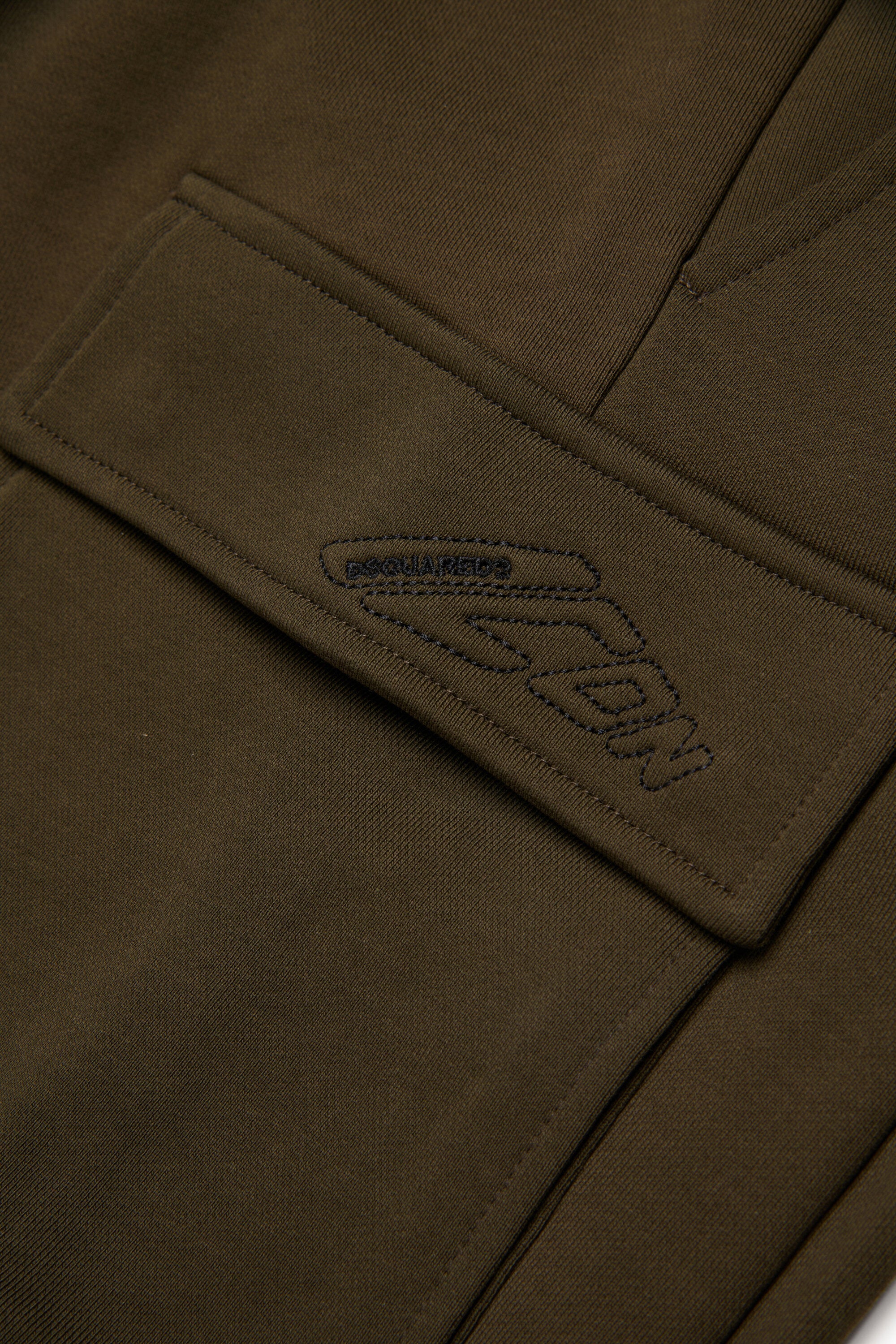 Oversize jogger pants with side pockets