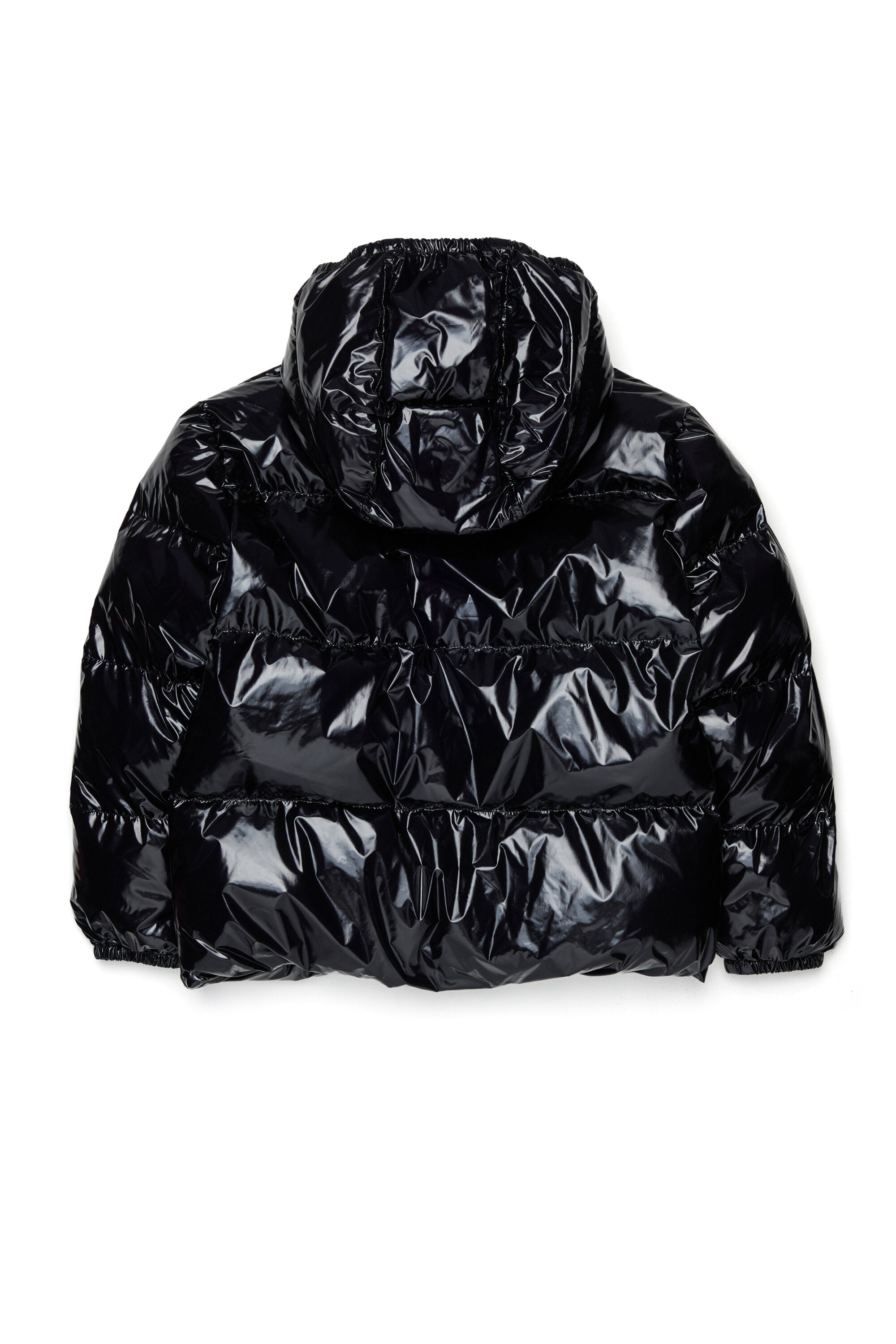 メイプルリーフのロゴ入り中わた入りショートジャケット