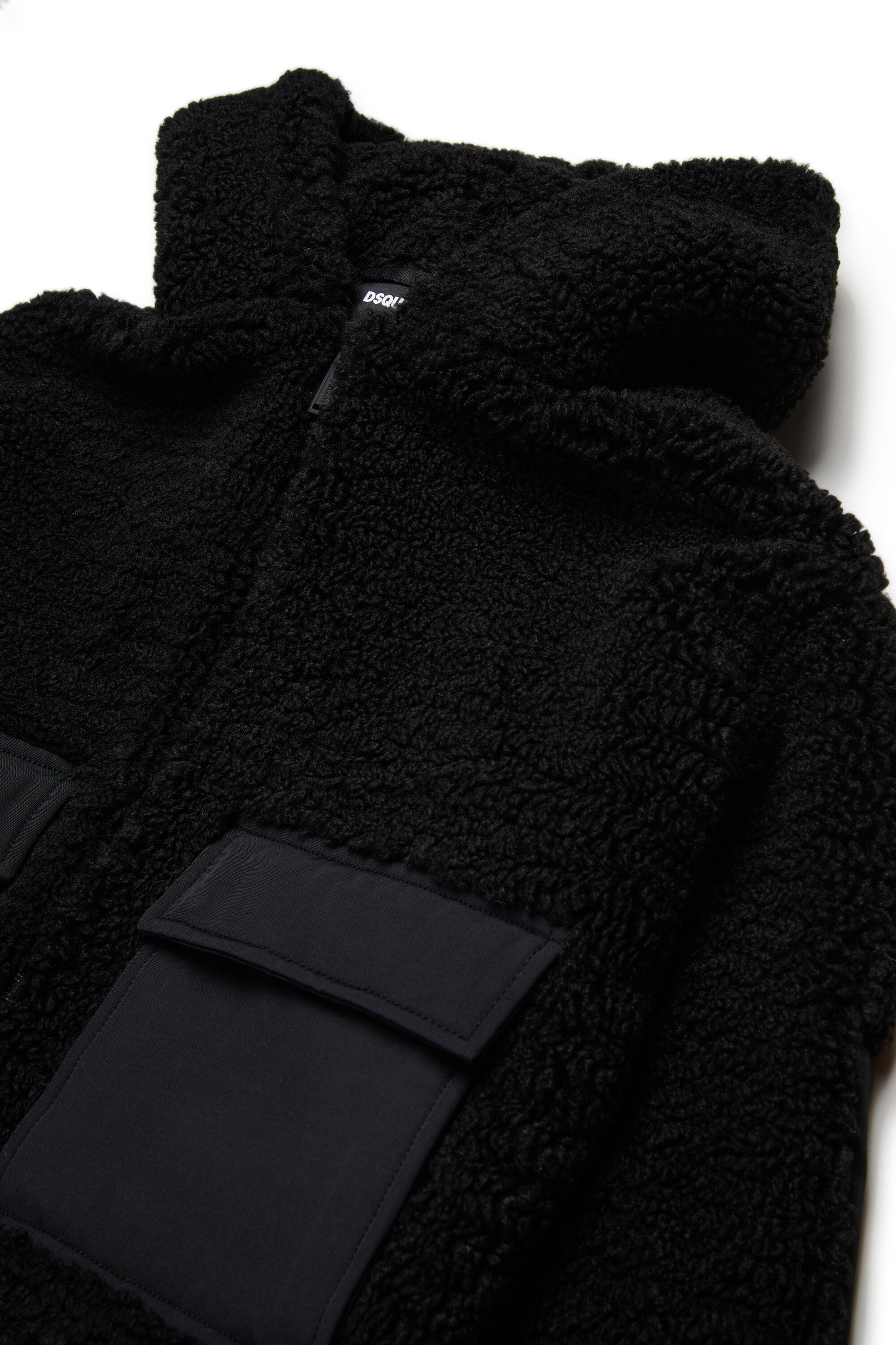 マキシロゴ入りテディ・フードジャケット