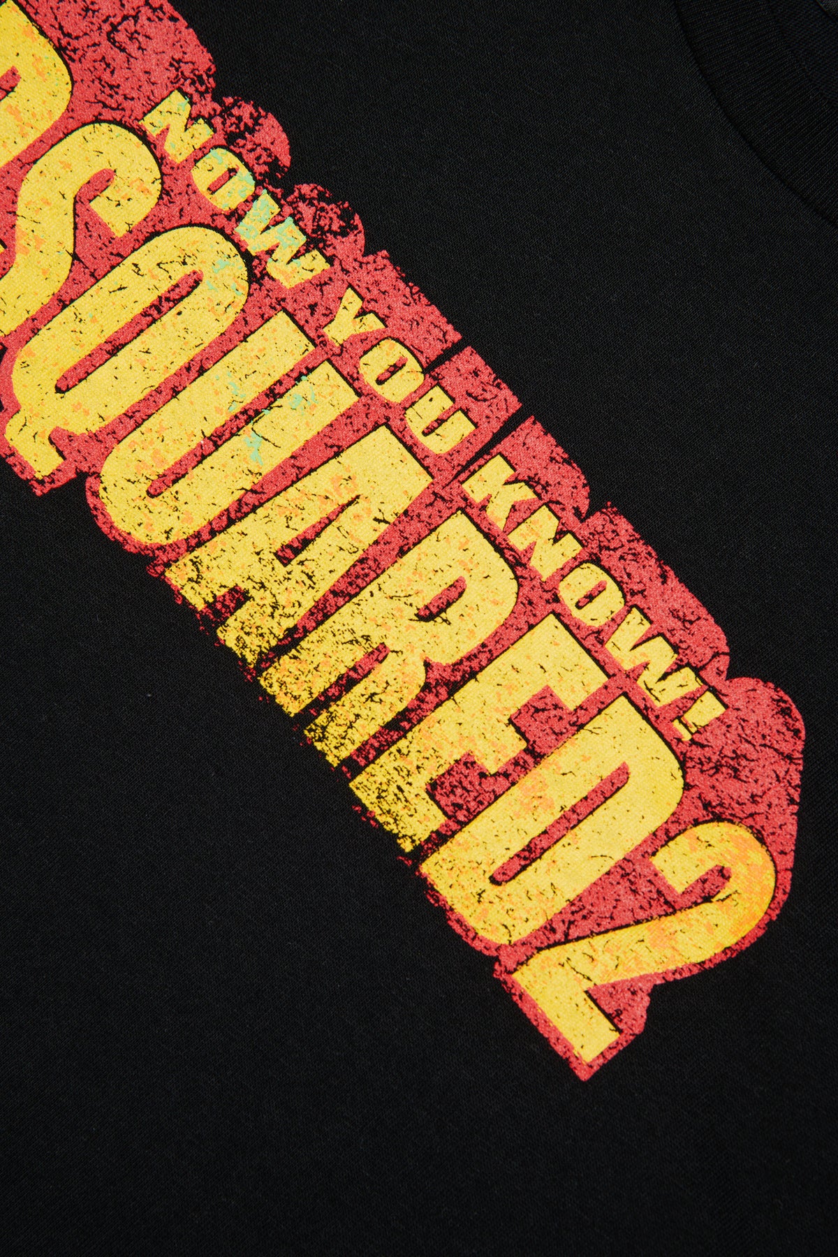 ロゴ入りTシャツ