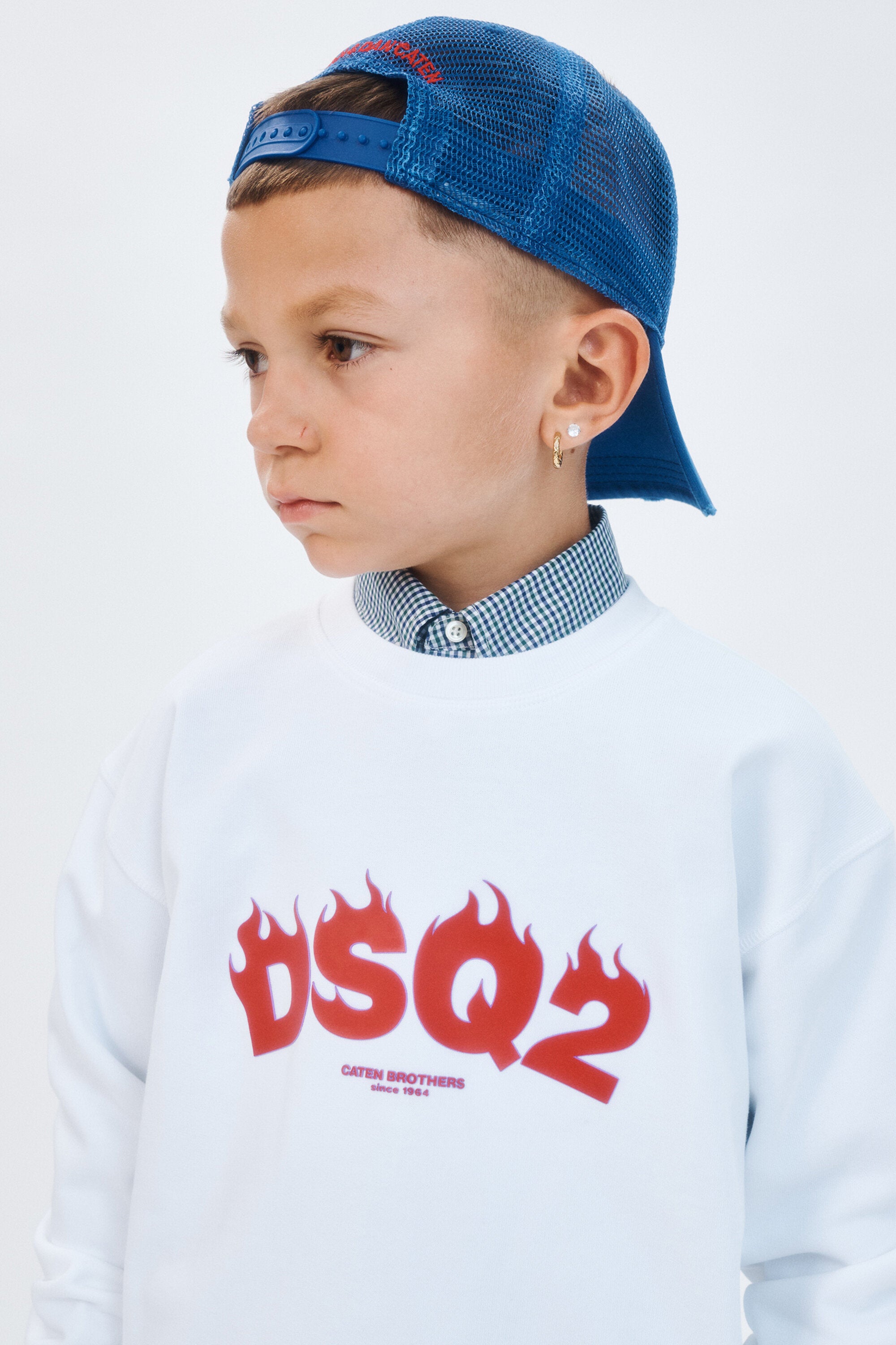 DSQ2ロゴ入りクルーネックスウェット