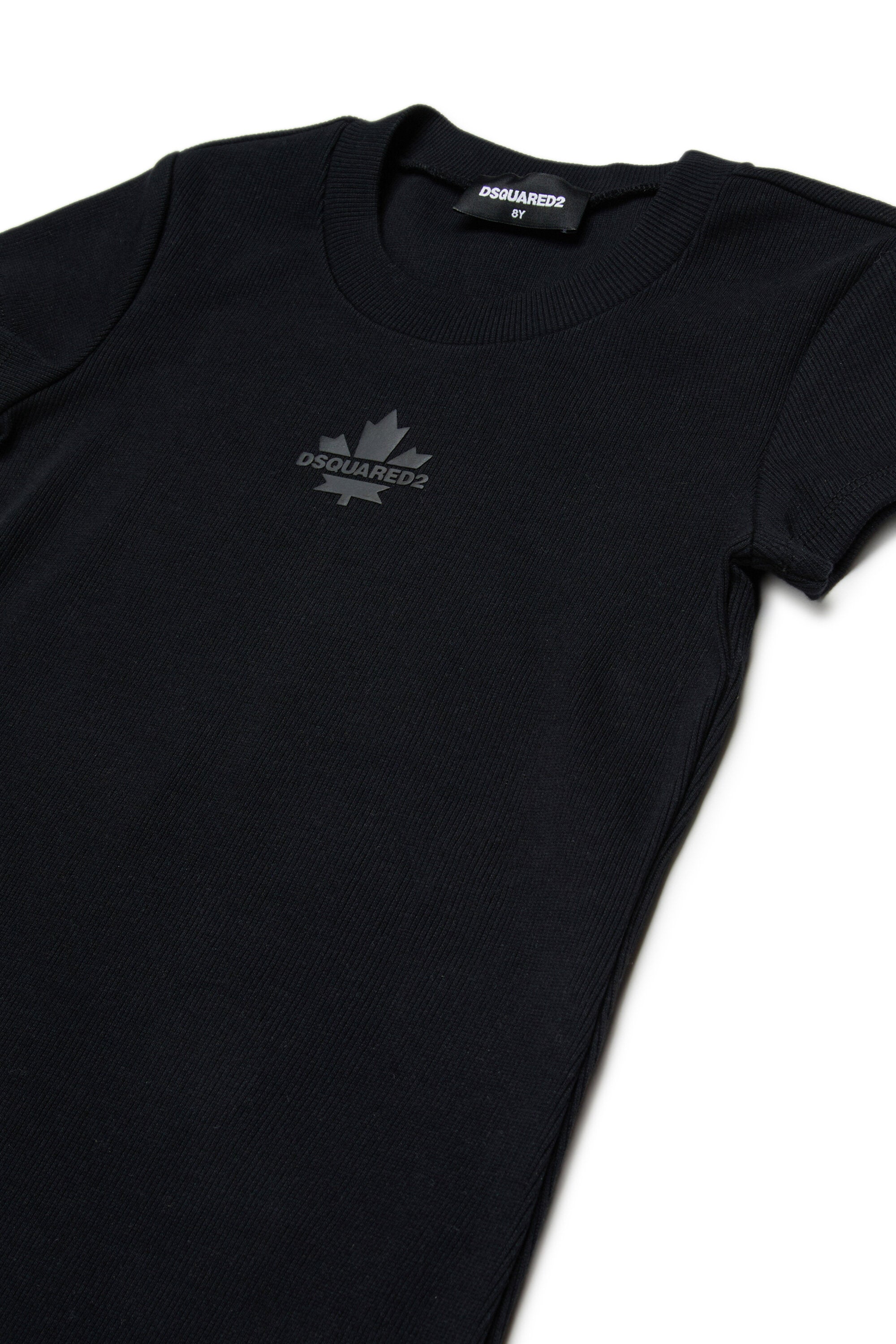 ロゴ入りドレス