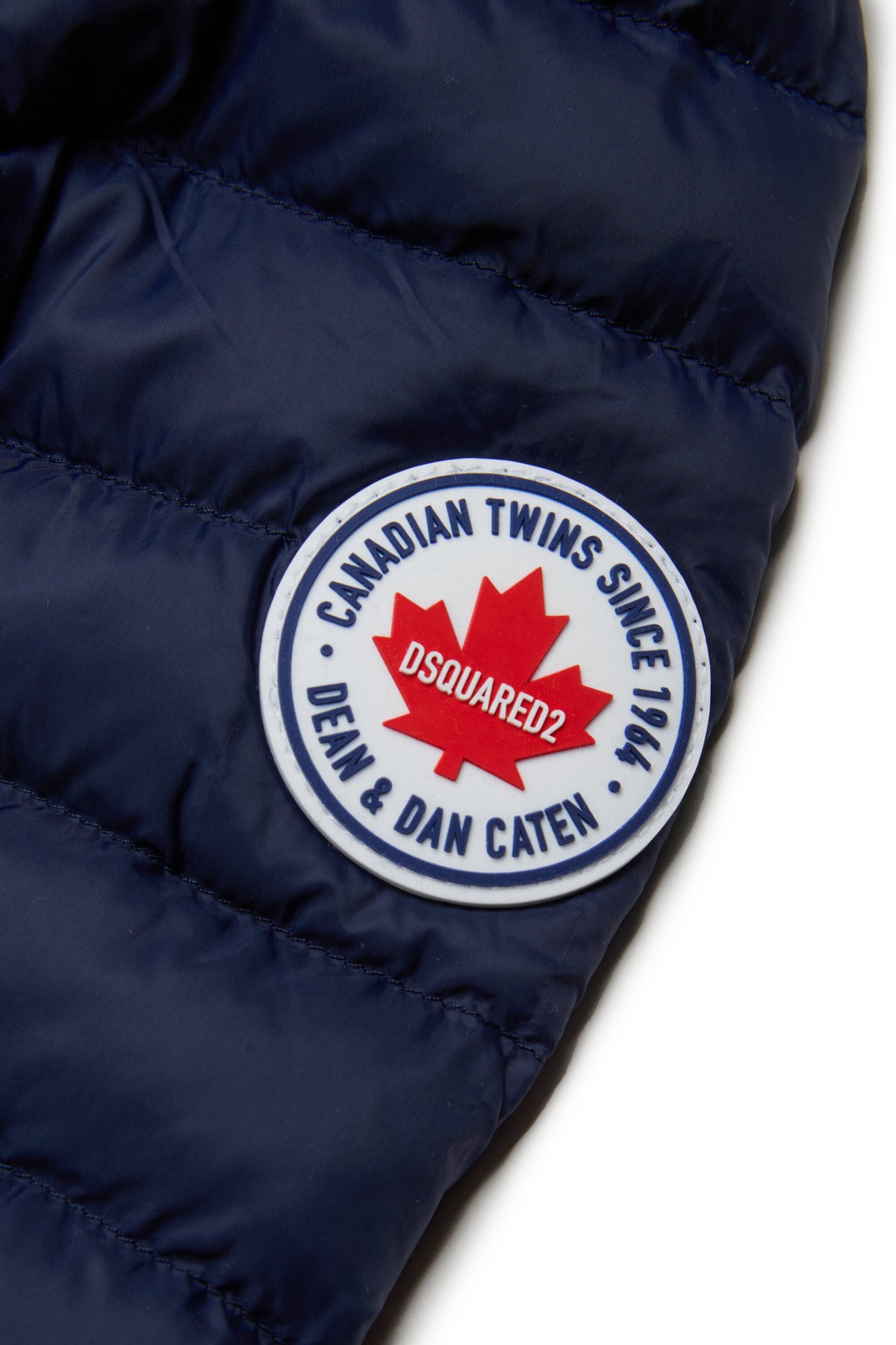 Padded jacket with printed logo