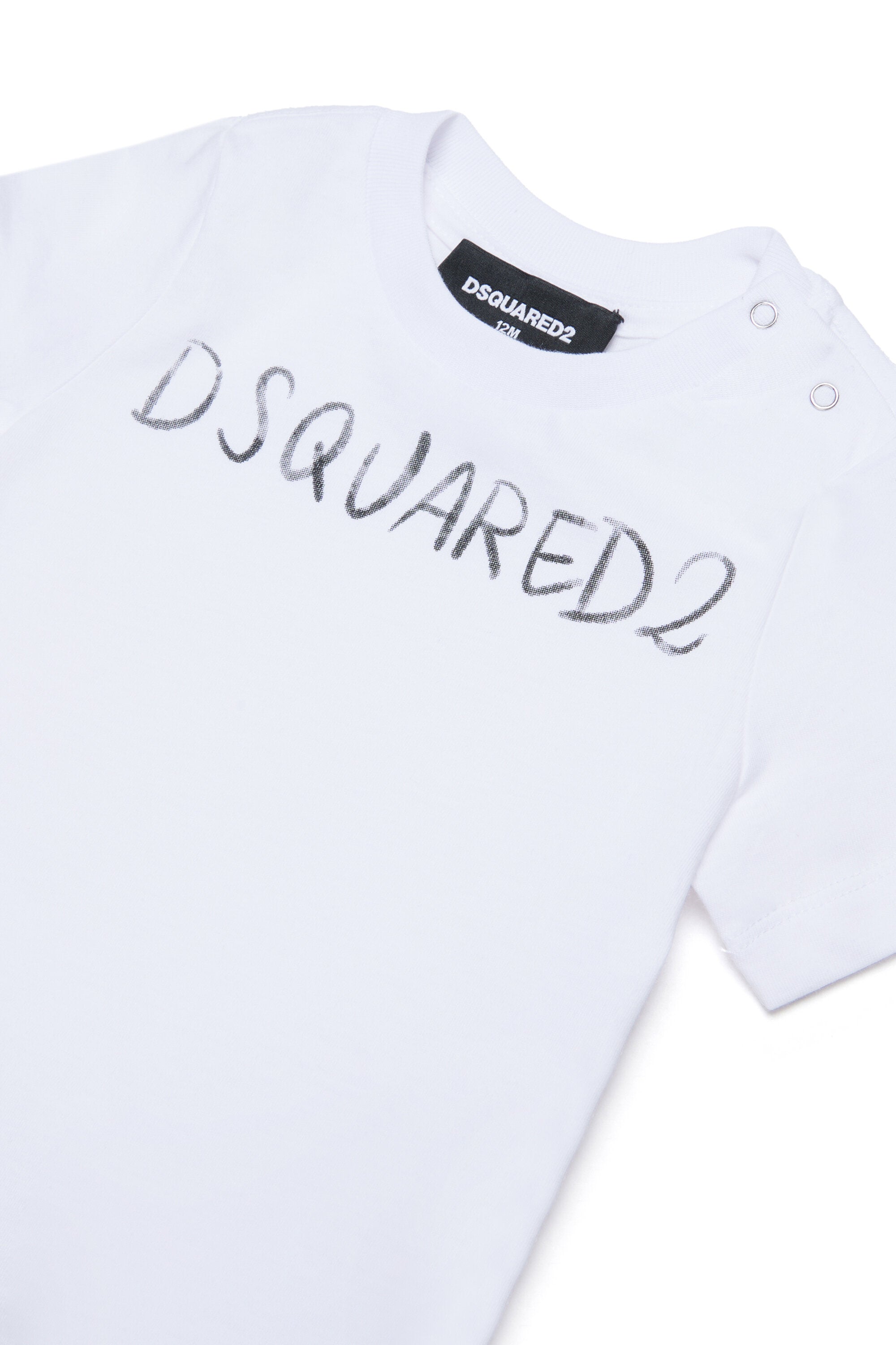 ロゴ入りTシャツ