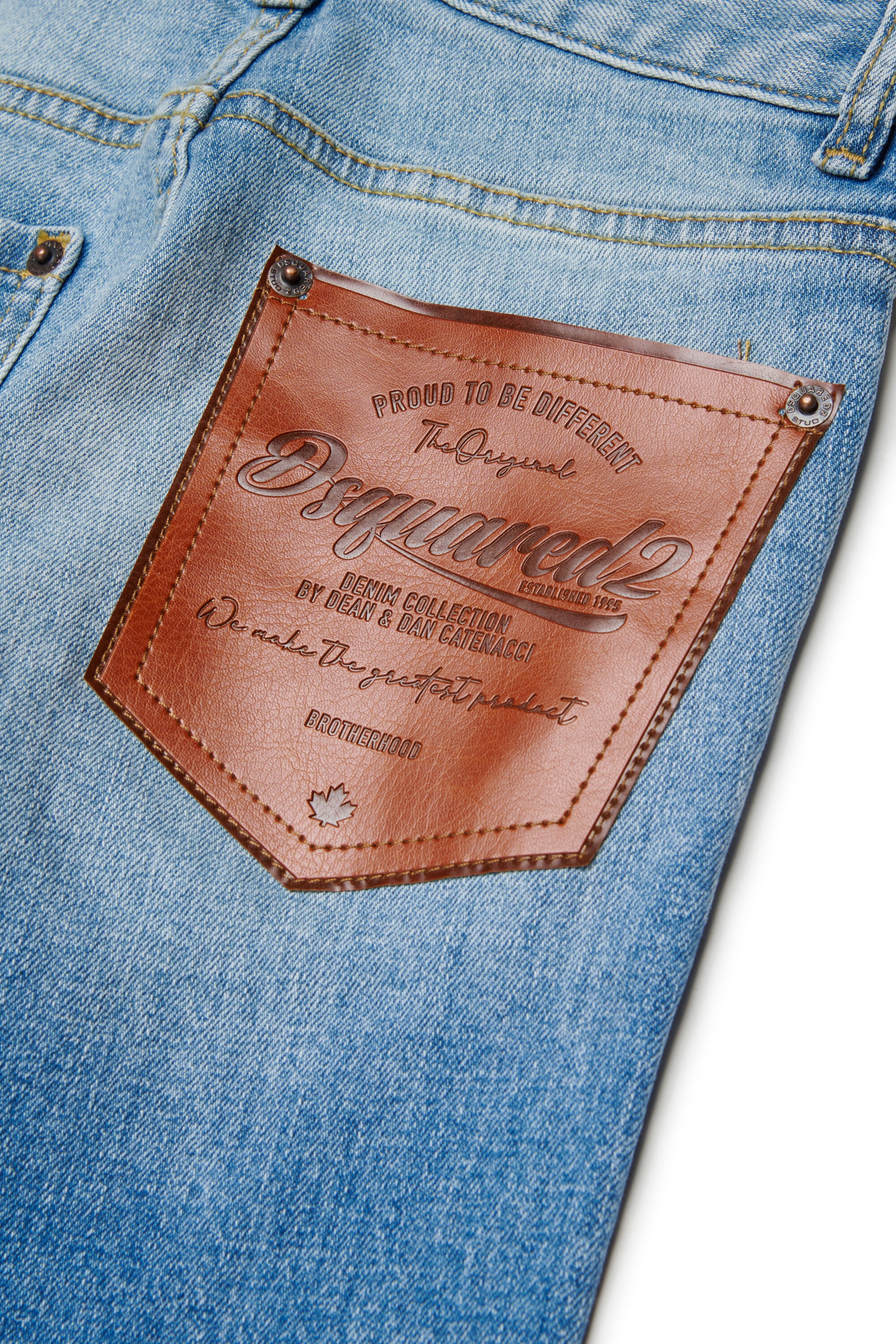 クールガイ スリムフィットジーンズ ライトブルーウォッシュ