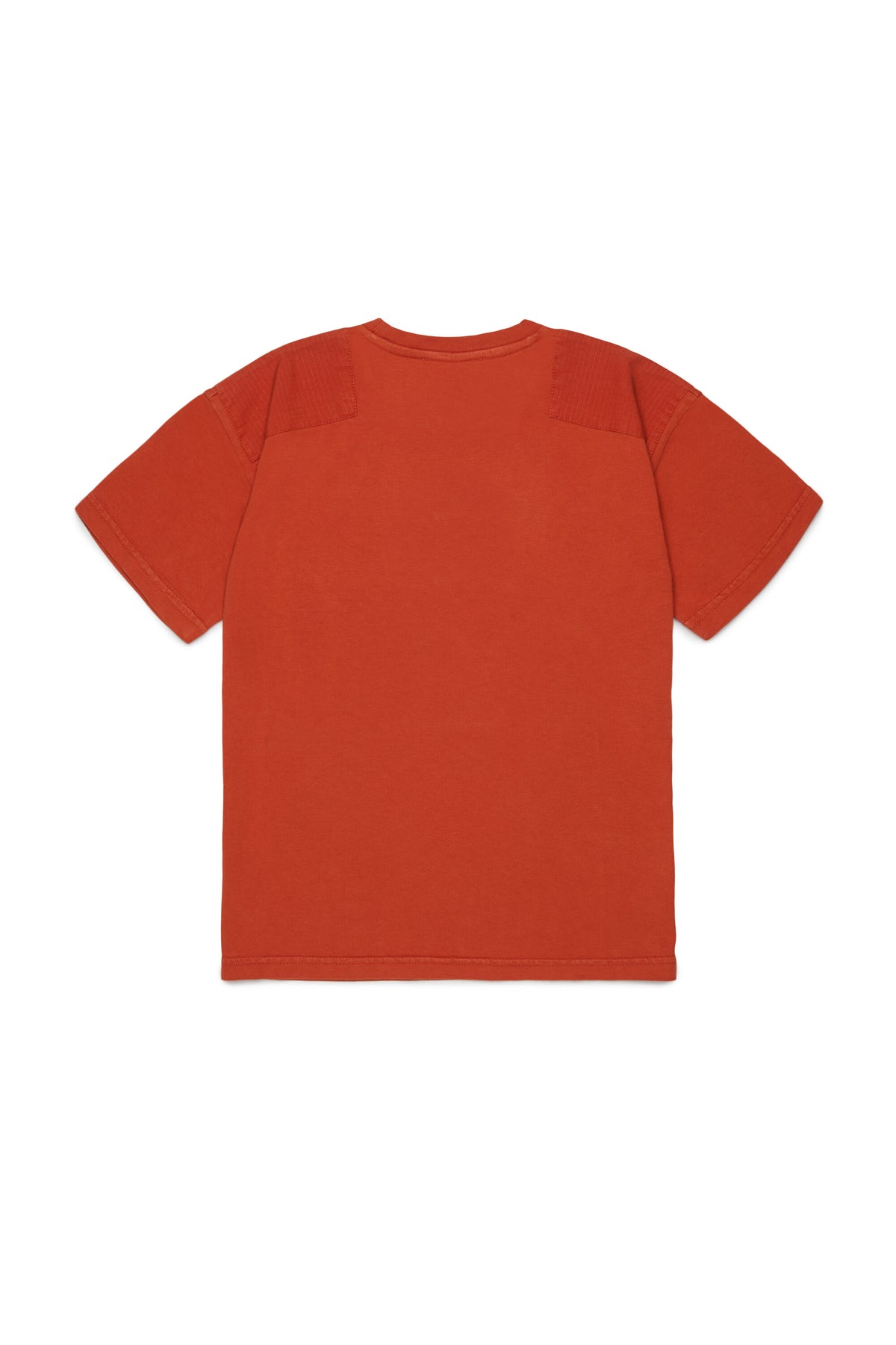 ロゴ入りTシャツ
