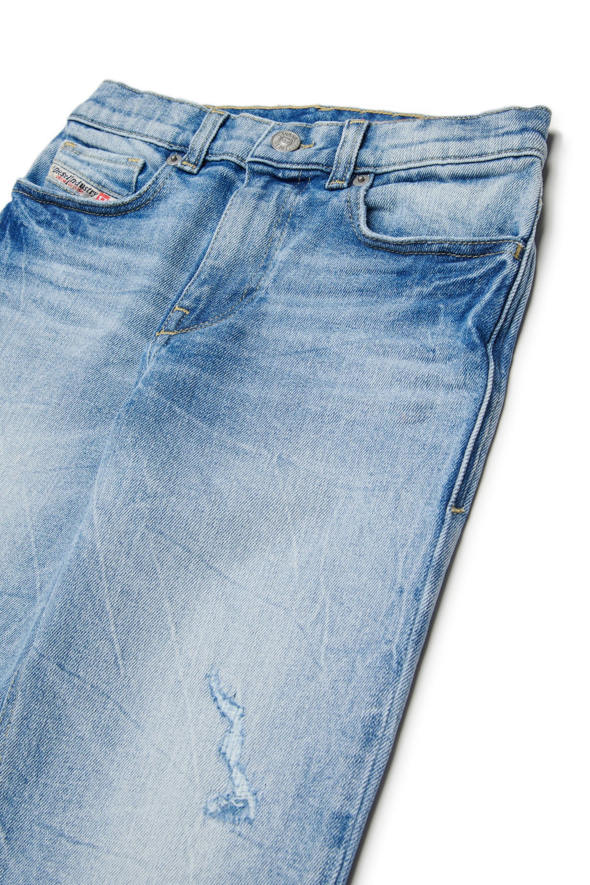 Regular fit jeans in light blue wash - 2016 D-Air