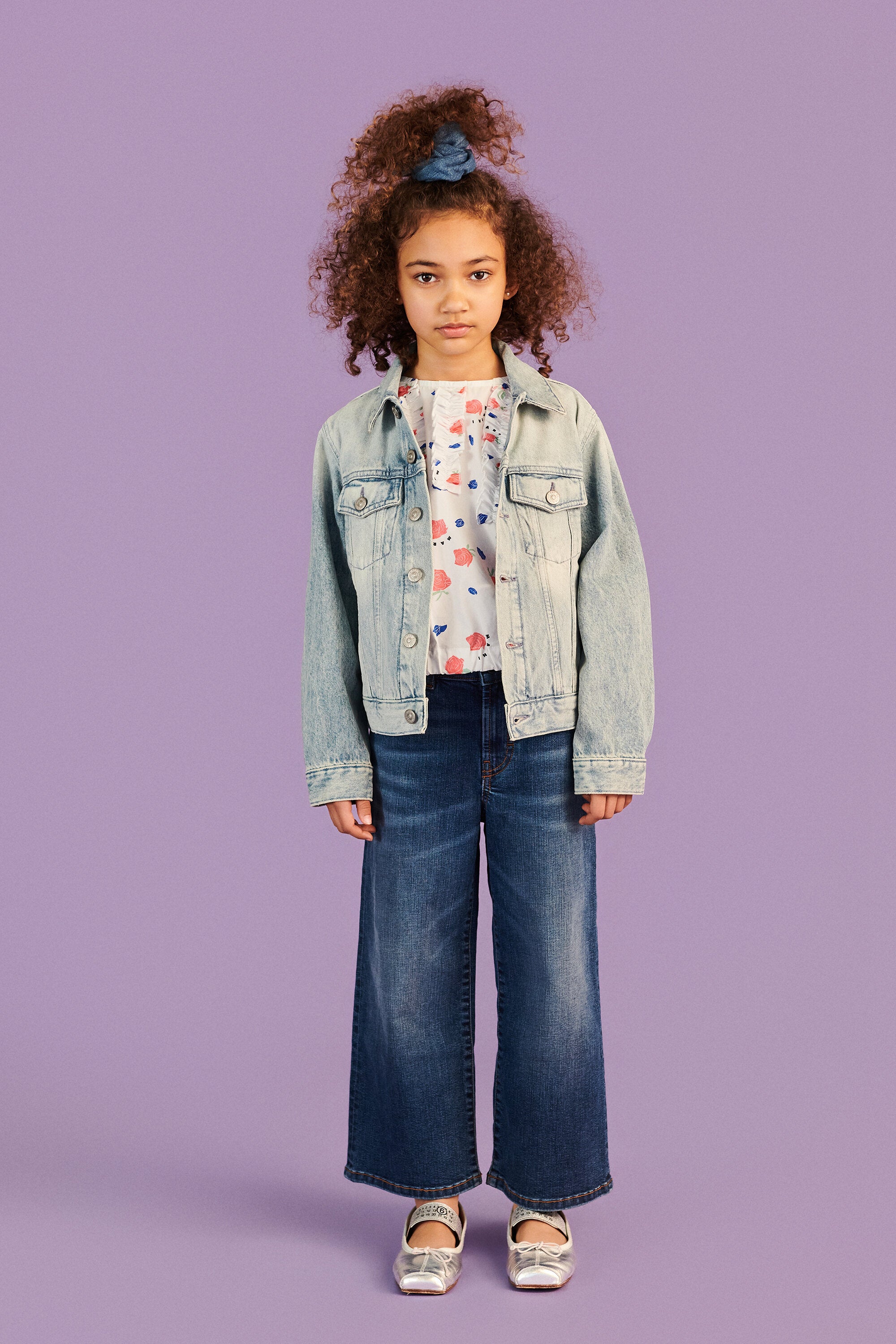 ミディアムブルーのレギュラージーンズ - 2000