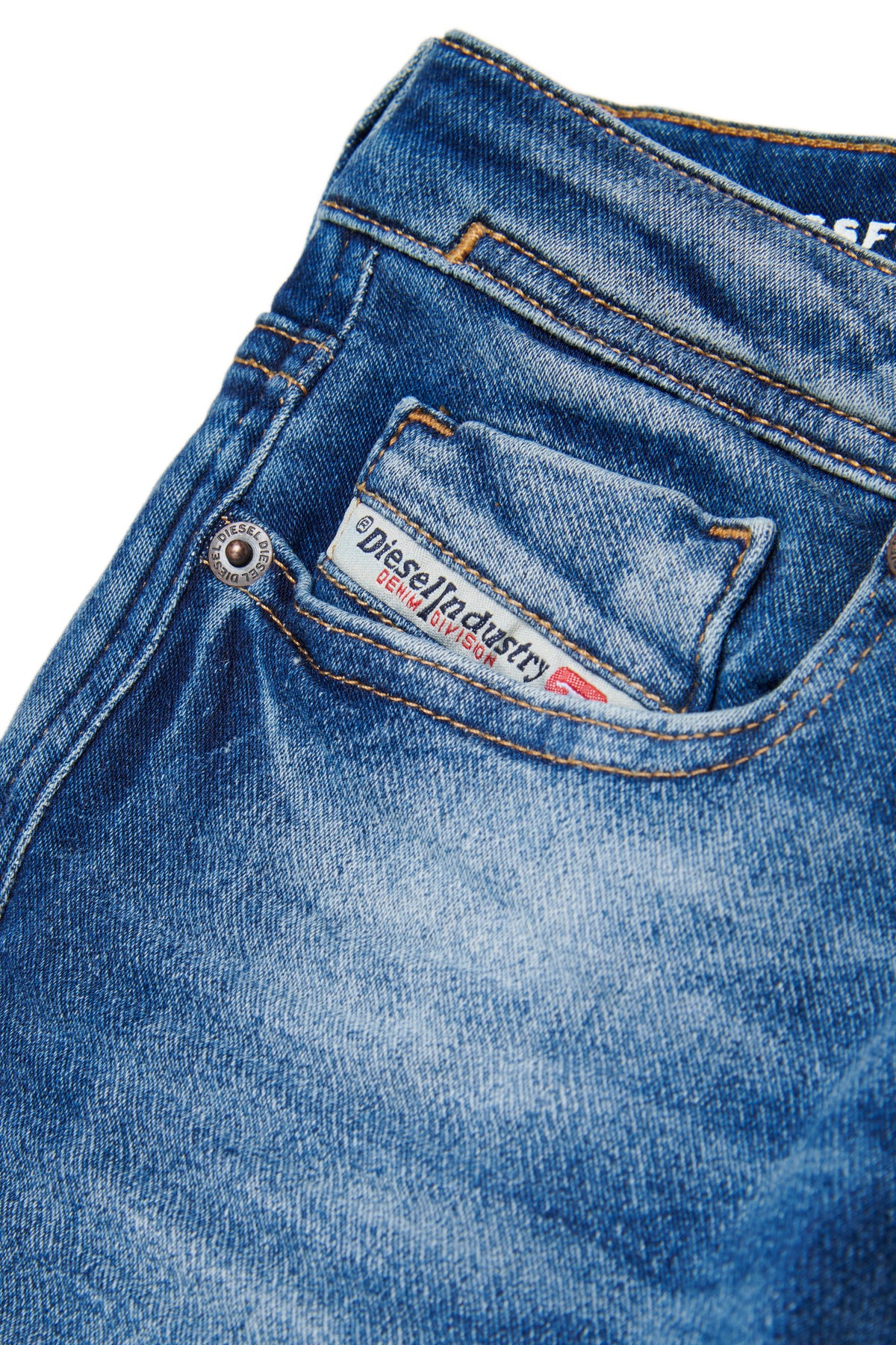 JoggJeans® スキニーフィット、ミディアムブルーウォッシュ - 1979 Sleenker