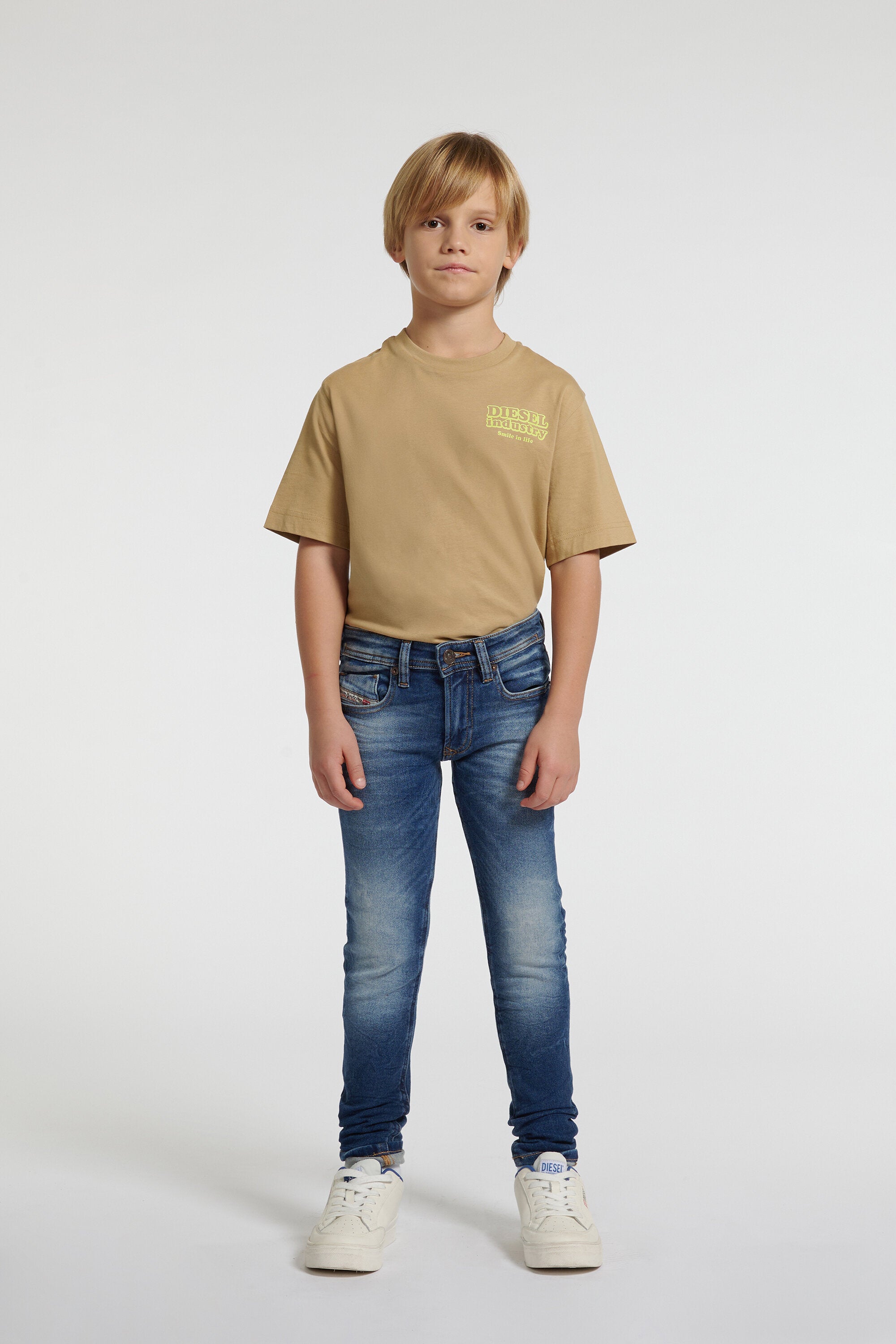 JoggJeans® スキニーフィット、ミディアムブルーウォッシュ - 1979 Sleenker