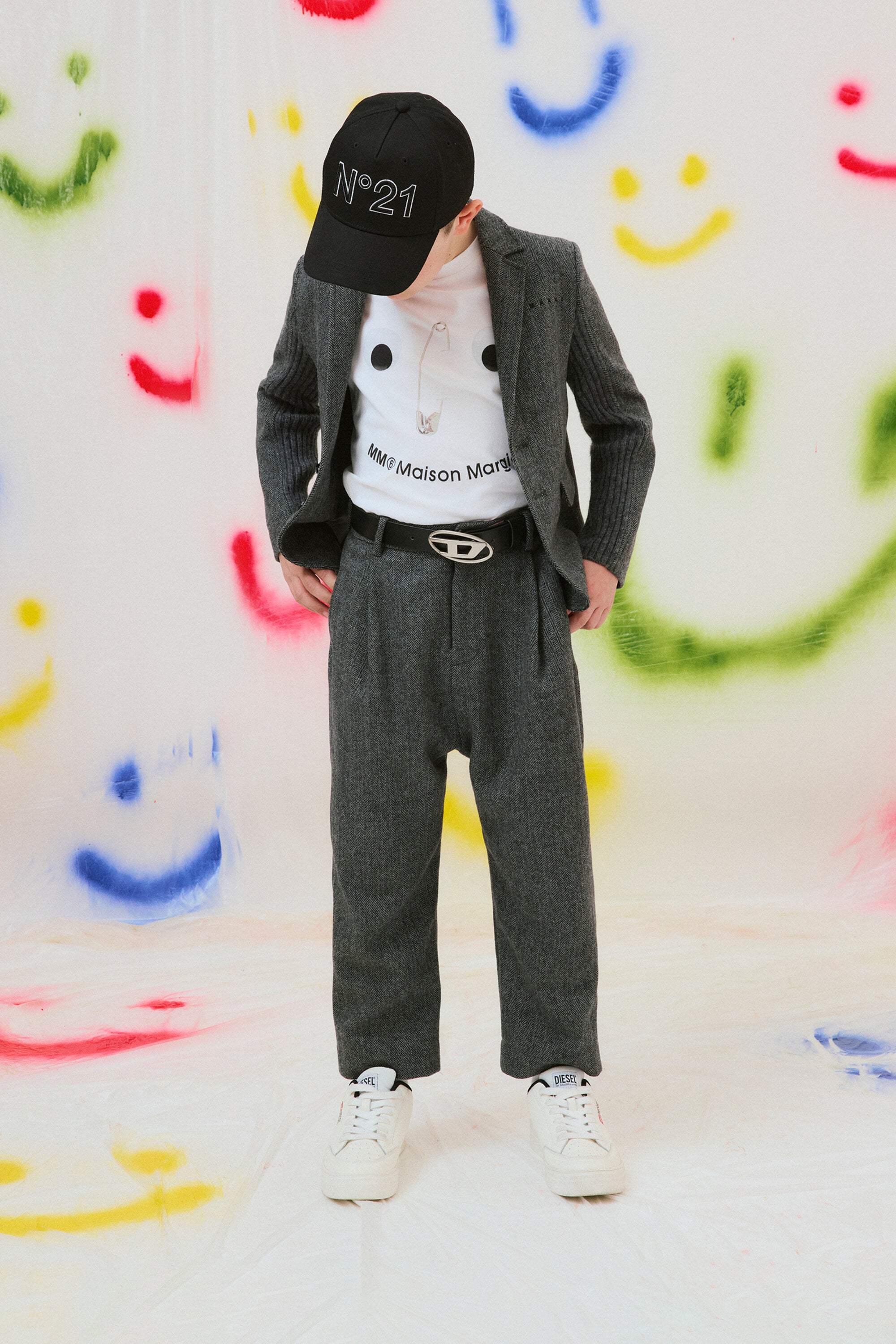 ロゴ入りレザーベルト