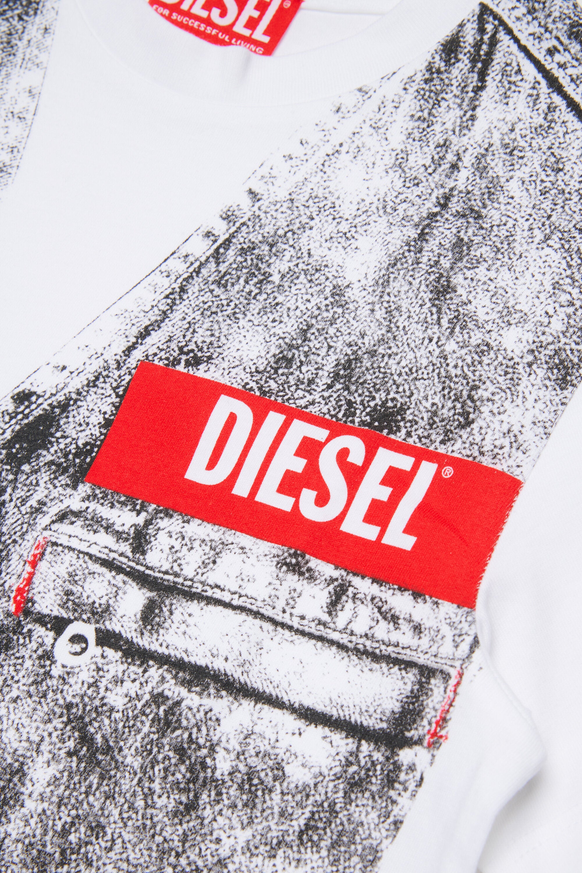 Jersey T-shirt with digital print