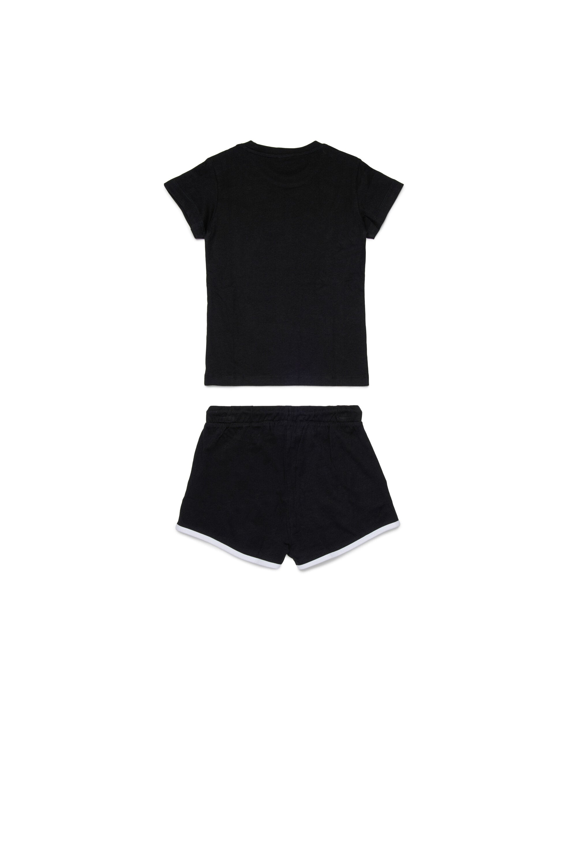 ロゴ入りジャージTシャツとショーツセット