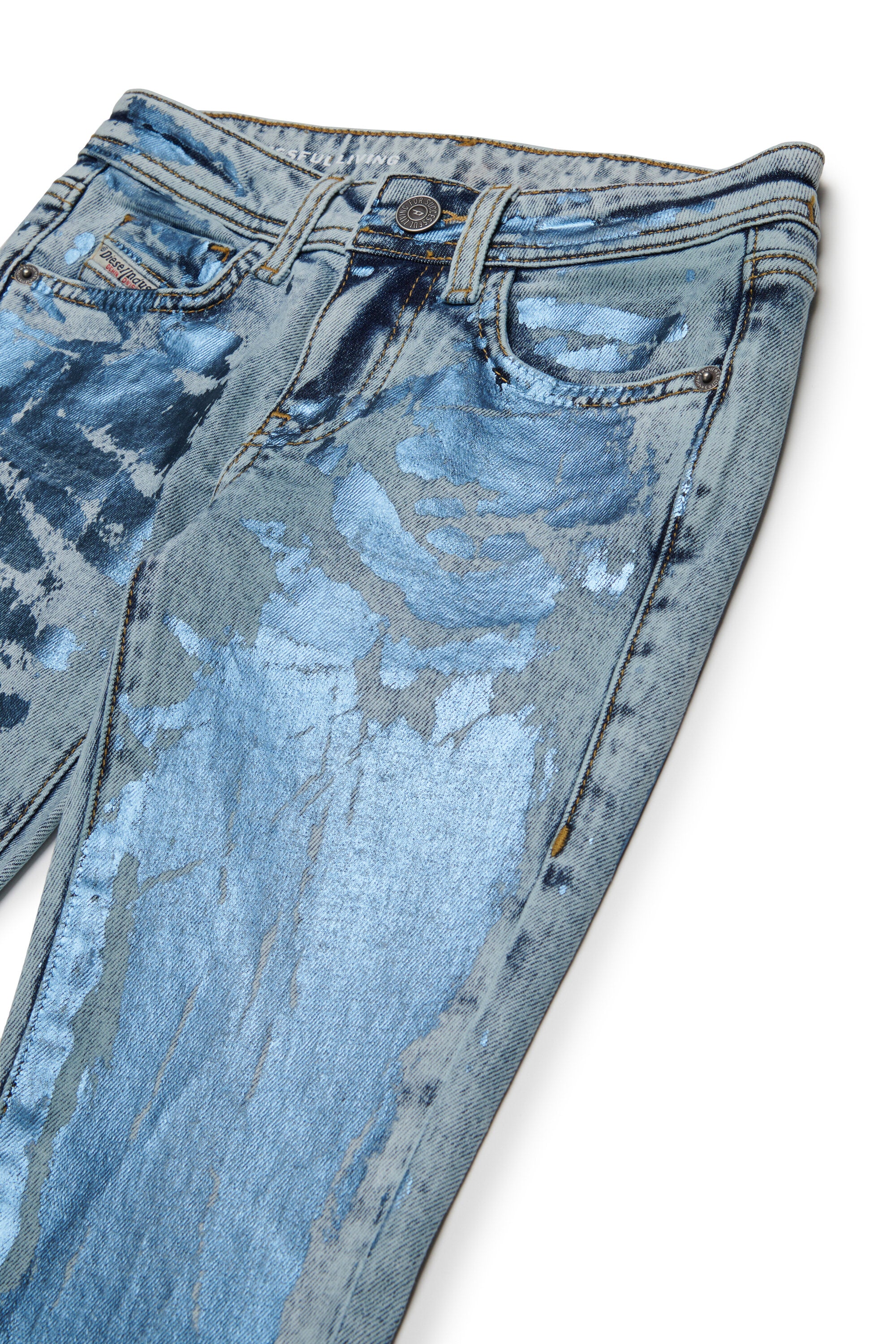 Bootcut jeans with mylar finishing - D-Arry