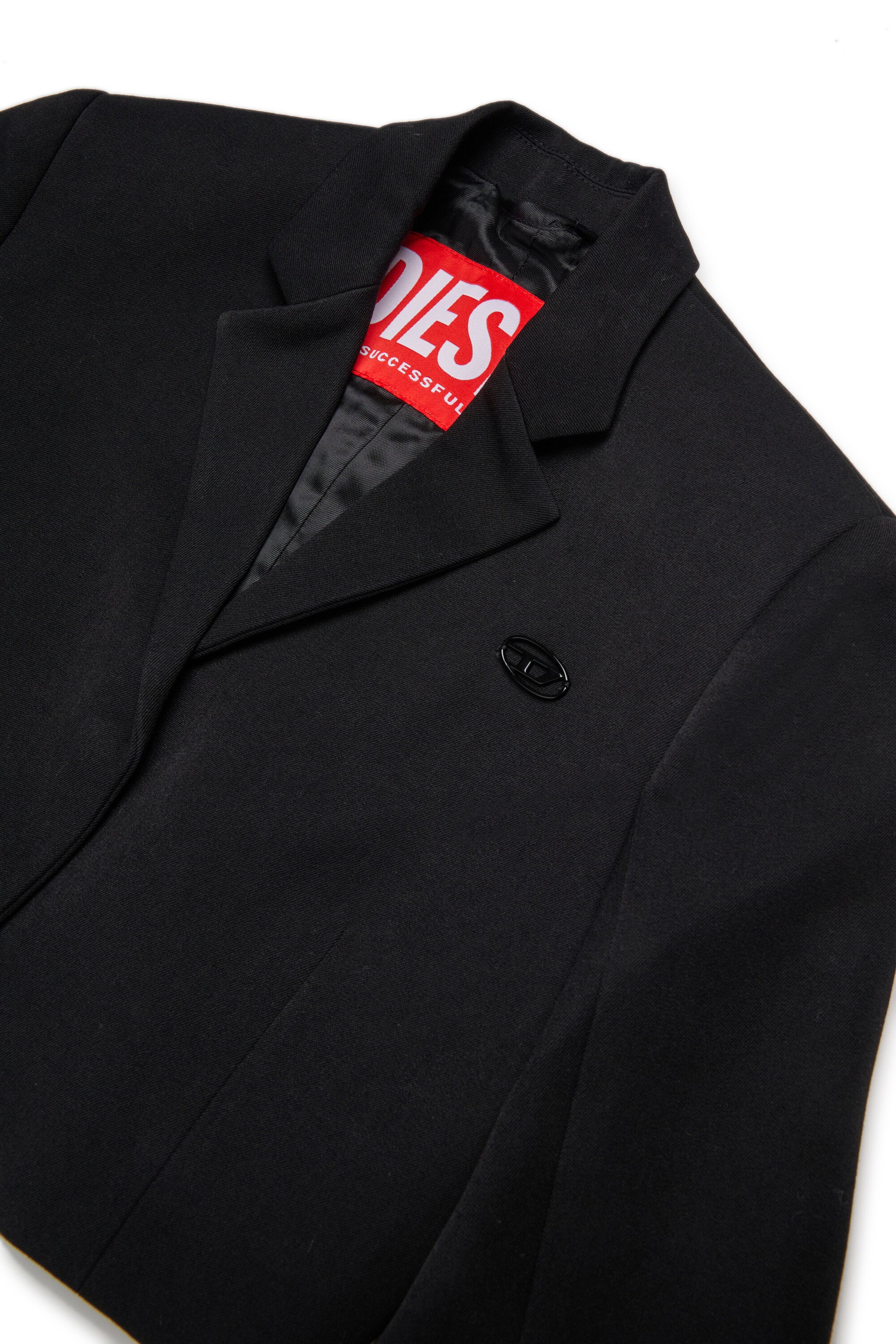 クールウールのクロップド・ブレザー・ジャケット