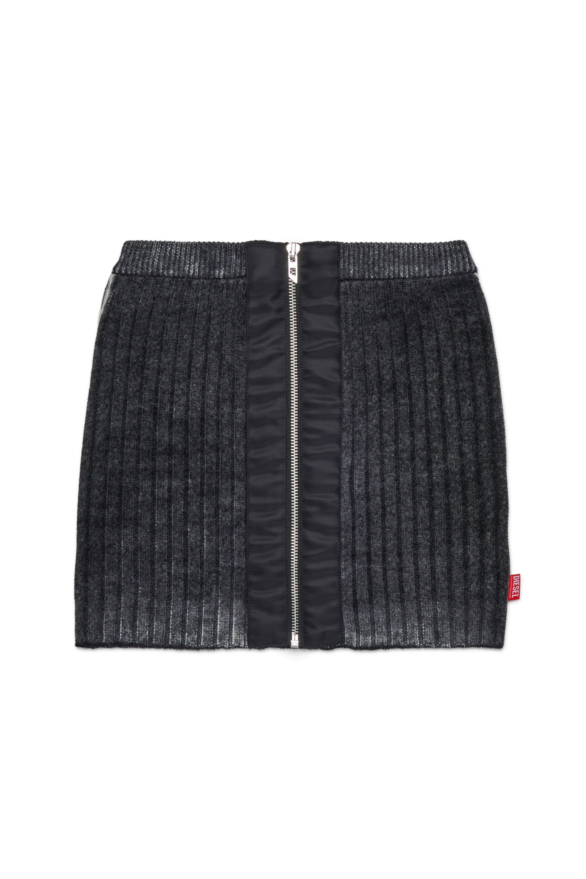 Short knitted skirt in rib knit with zip