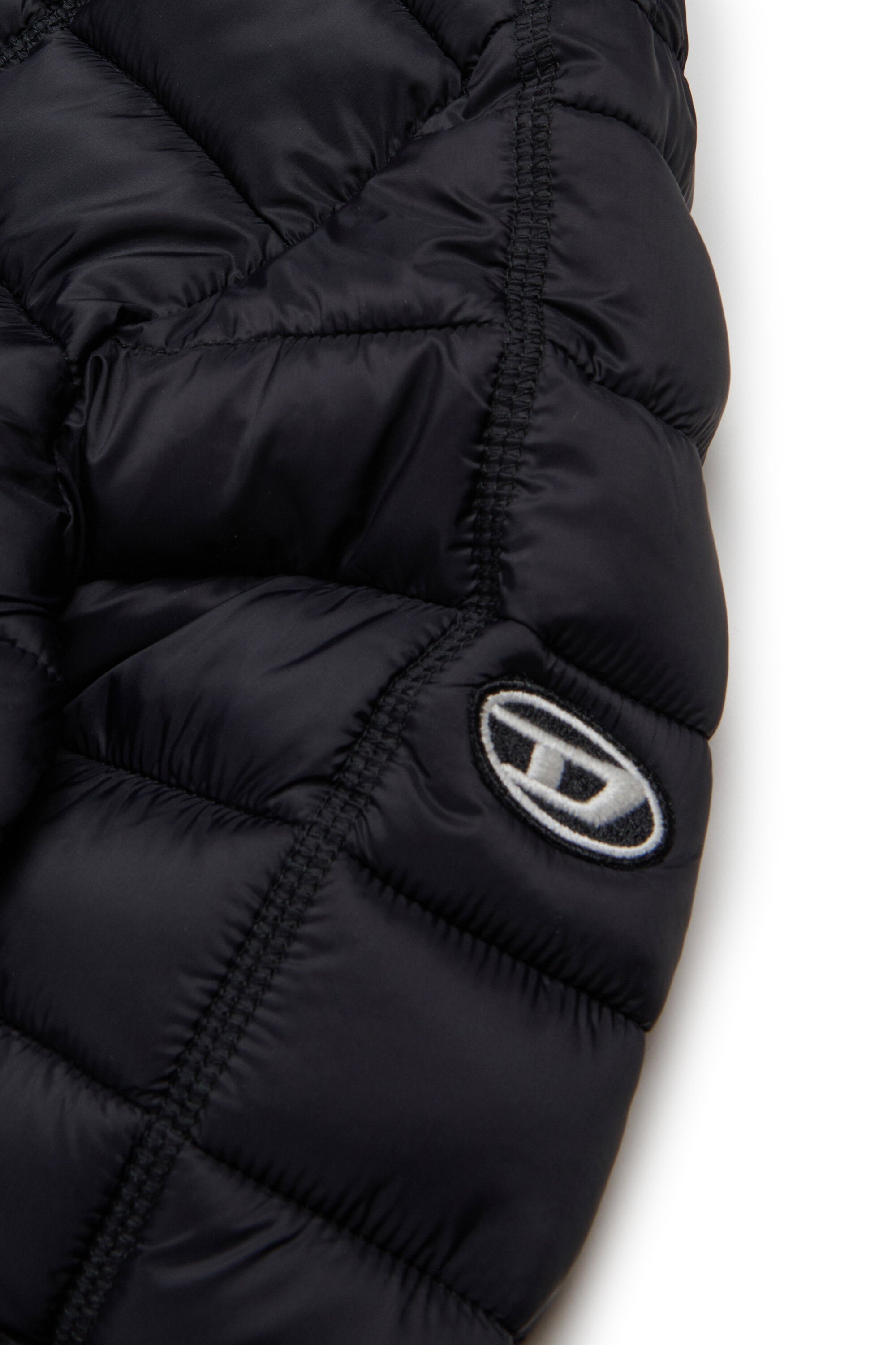 Lightweight hooded padded jacket
