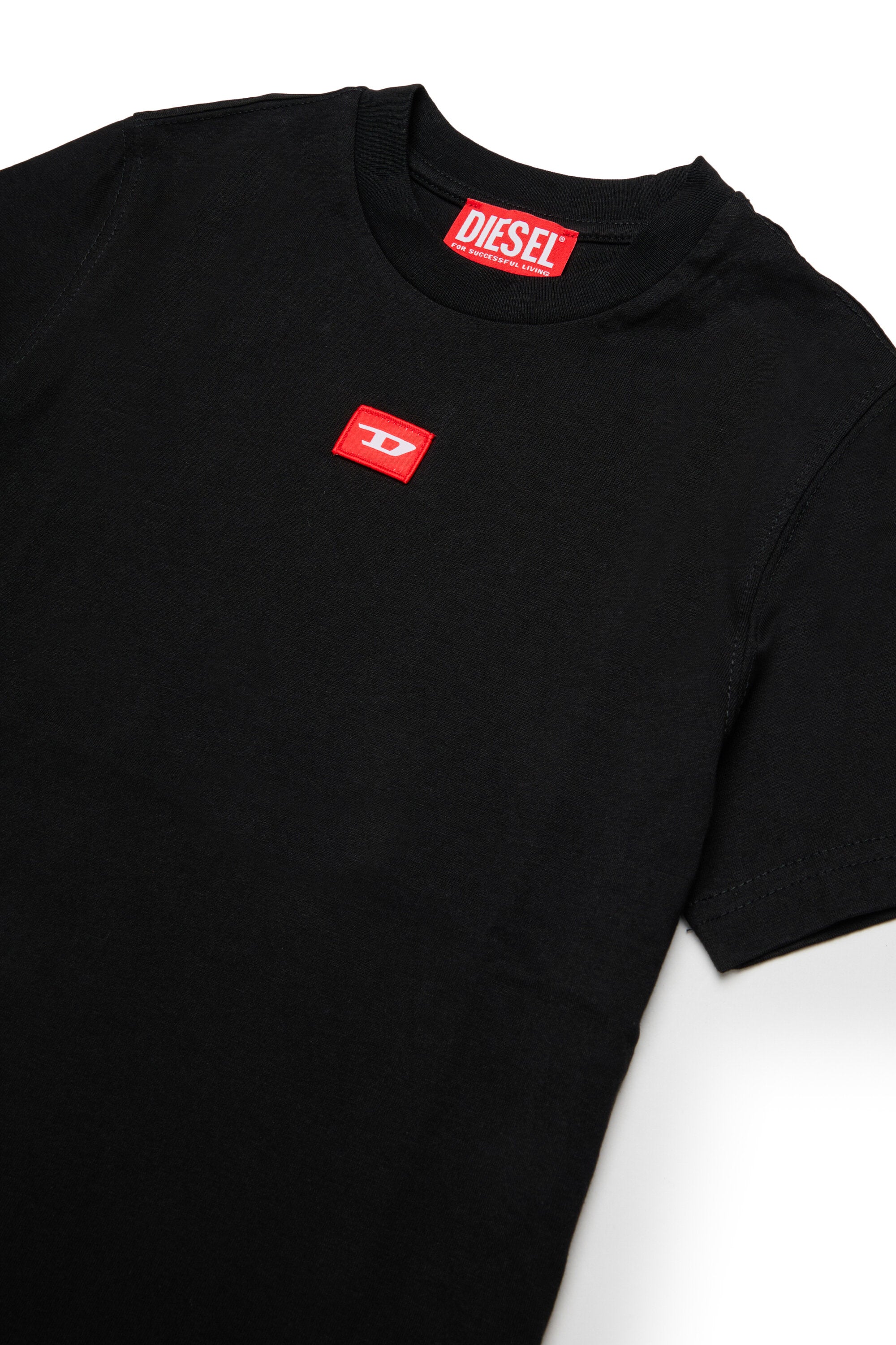 ジャージー素材Tシャツ(赤Dパッチ付き