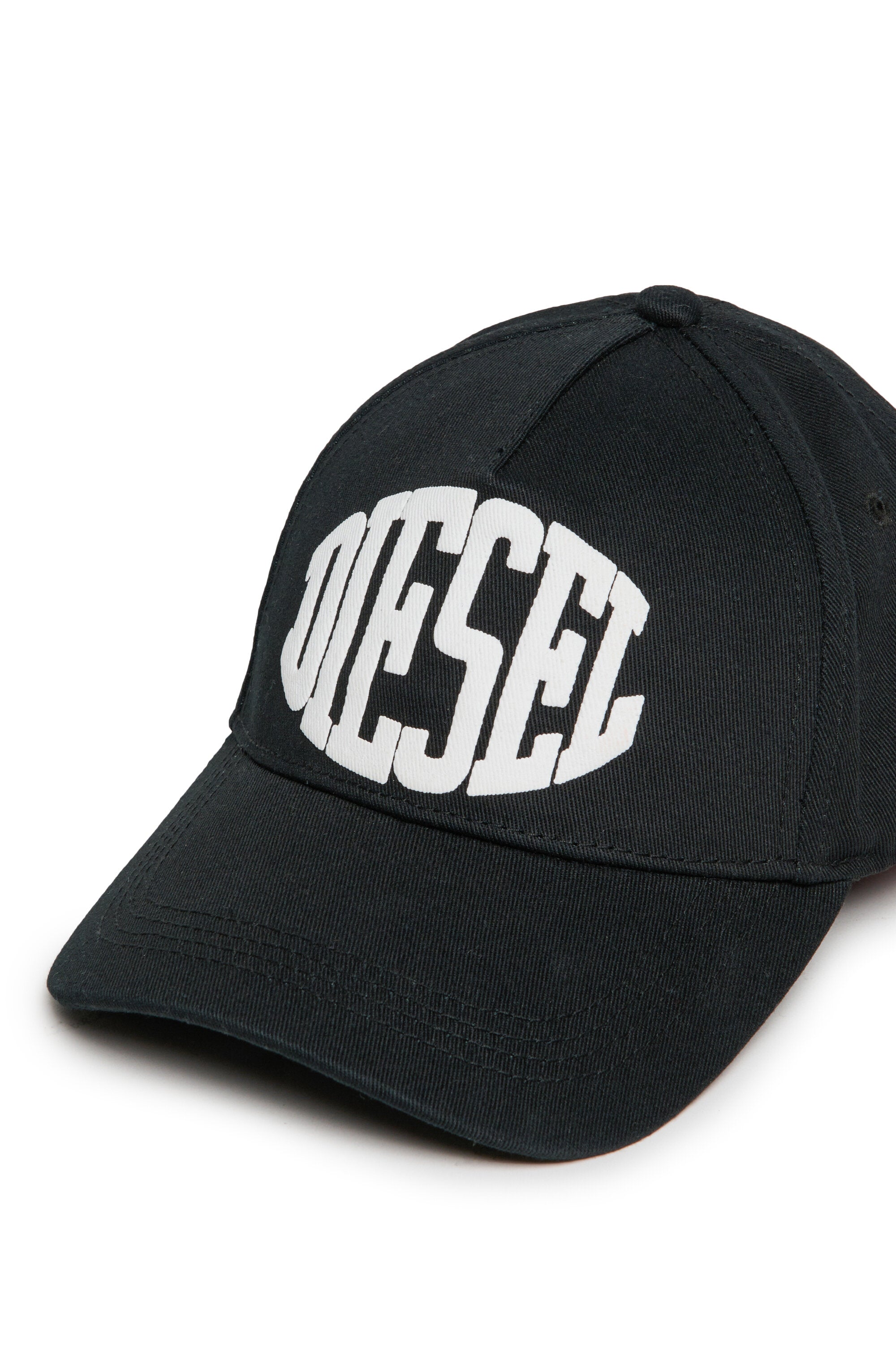 Baseball cap with Diesel puffy logo