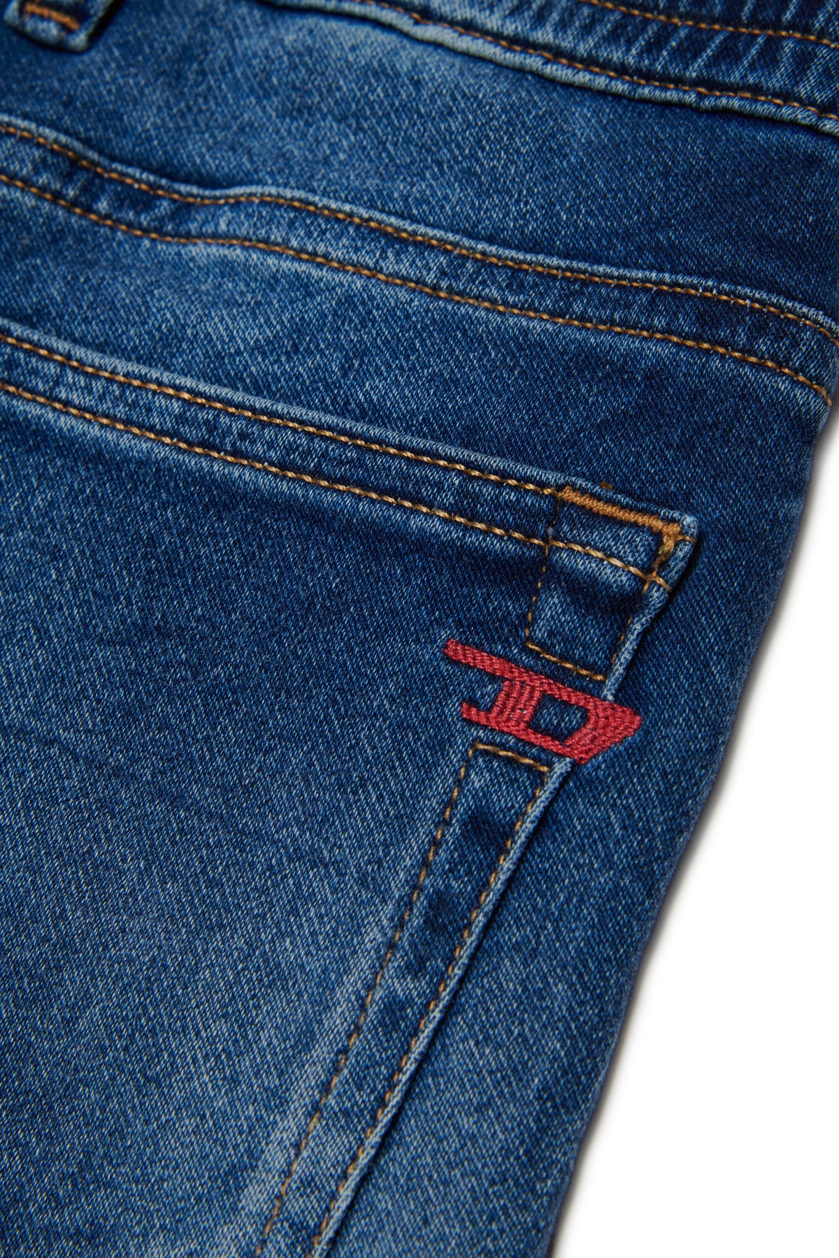 JoggJeans® リラックスフィット、ミディアムブルー - D-Kros