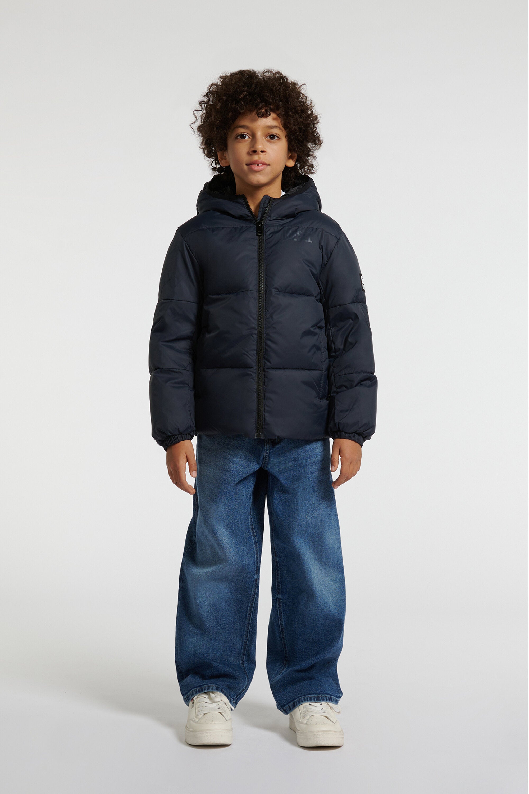 ロゴ入り中綿ジャケット