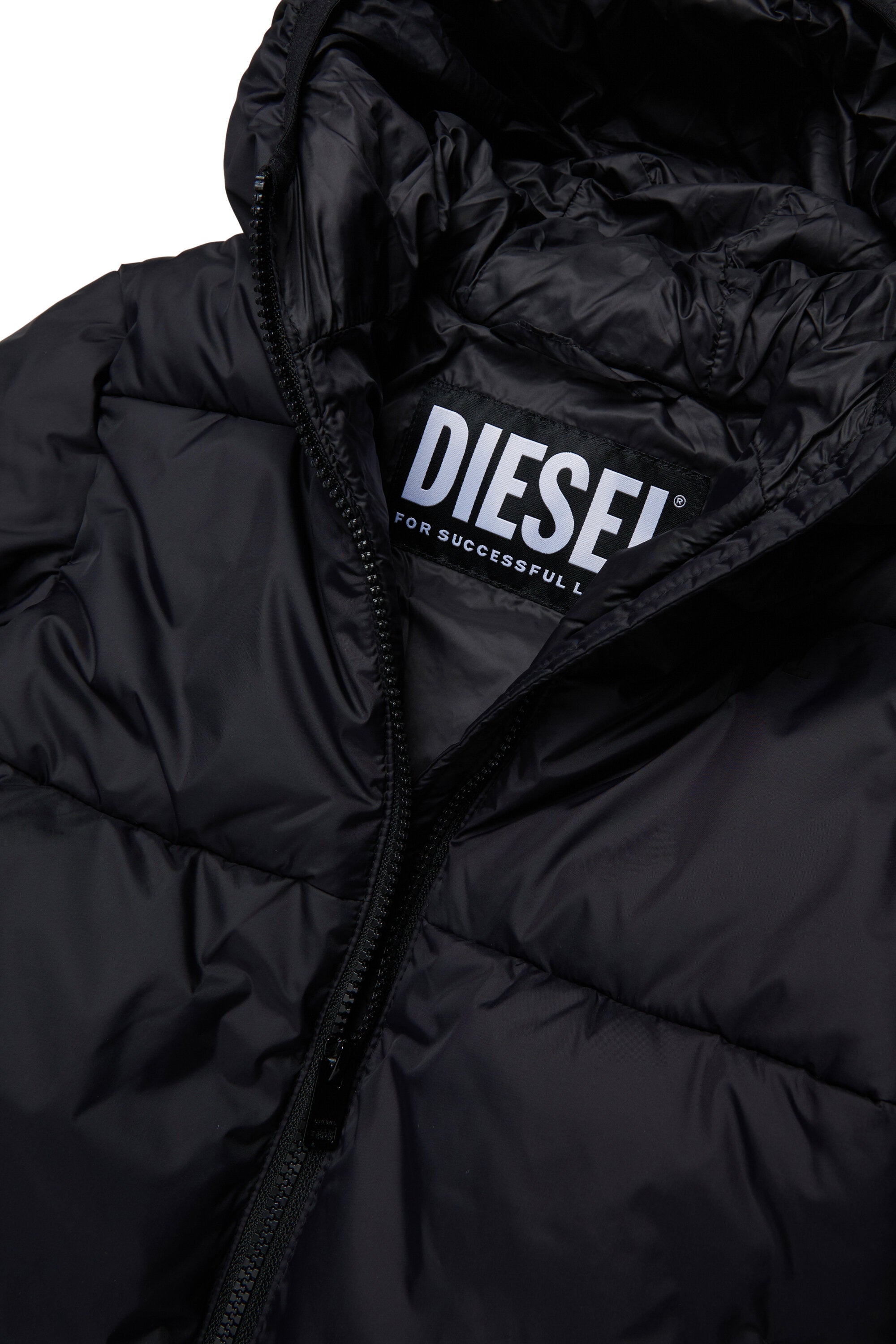 Padded jacket with logo