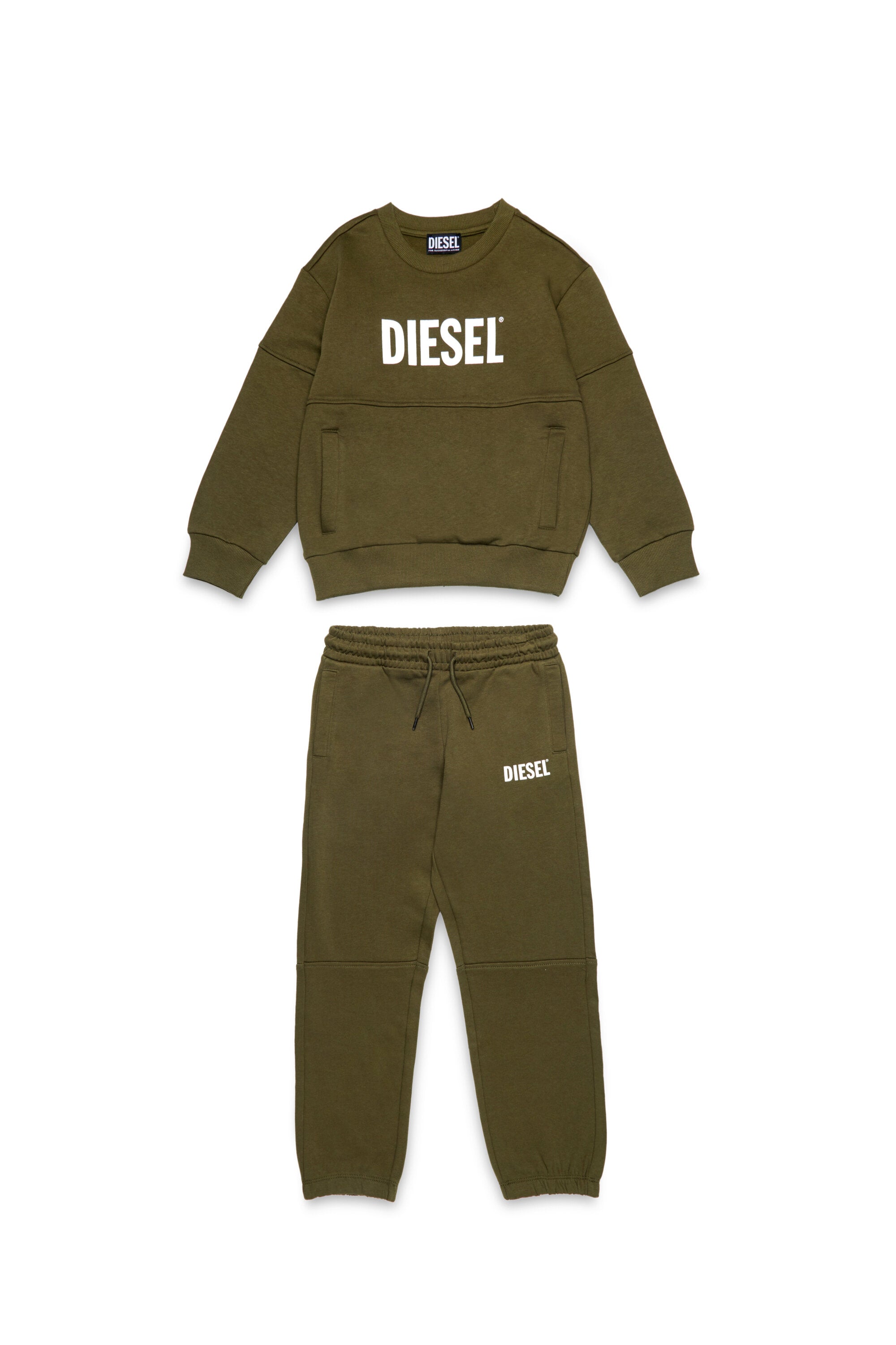 Dieselロゴ入りトラックスーツ