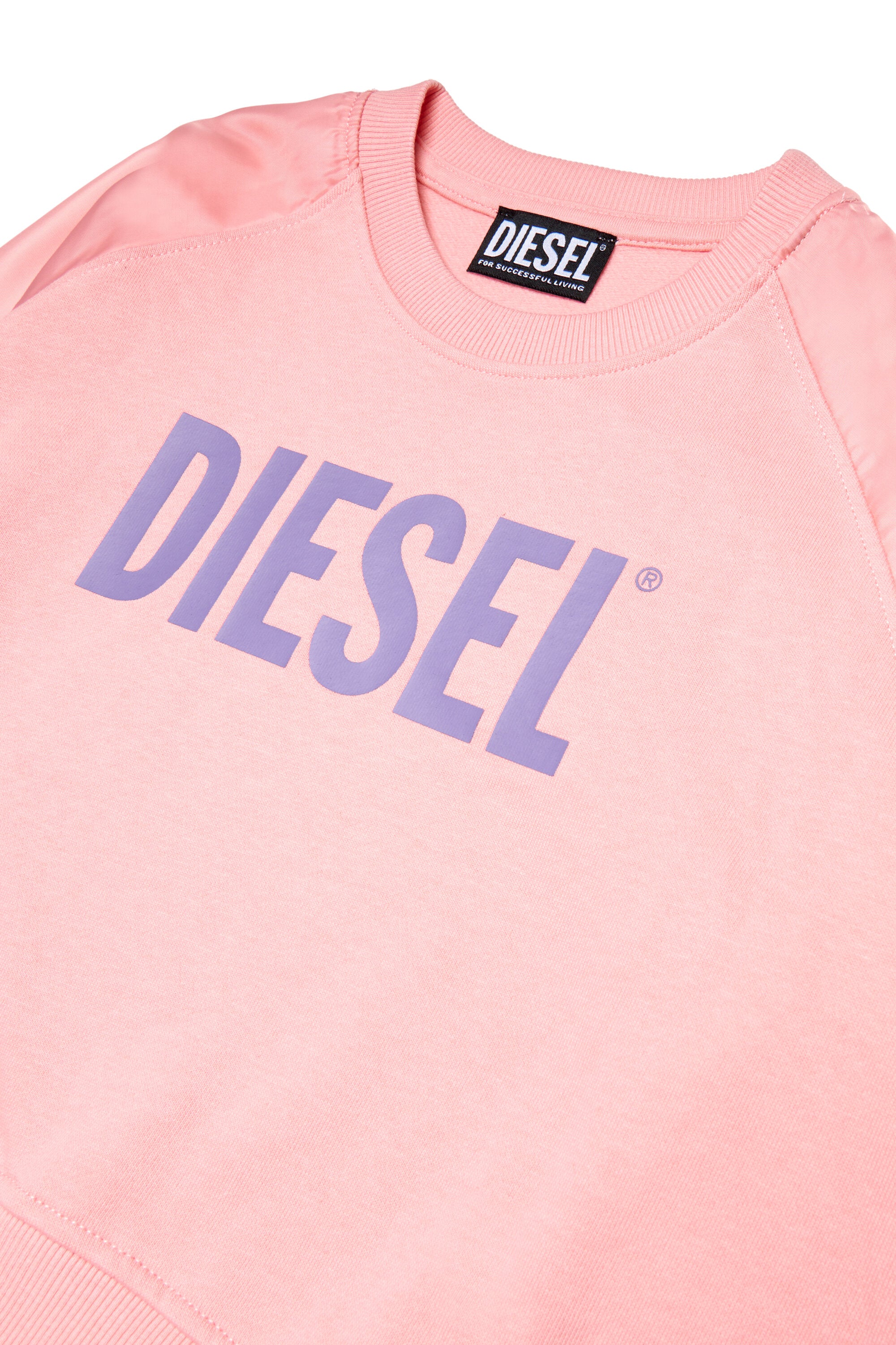 Dieselロゴ入りトラックスーツ