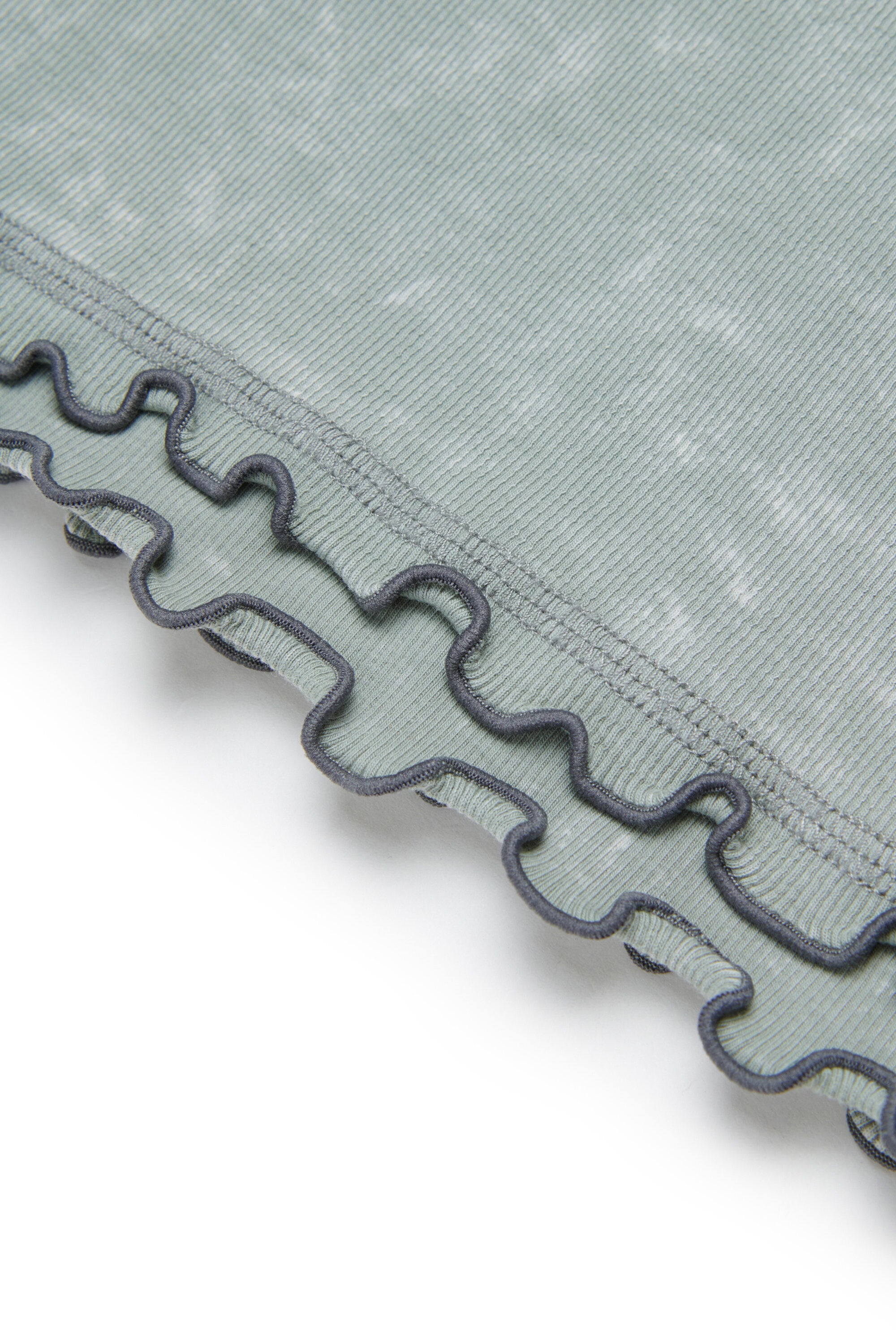 ロゴ入りクルーネックTシャツ