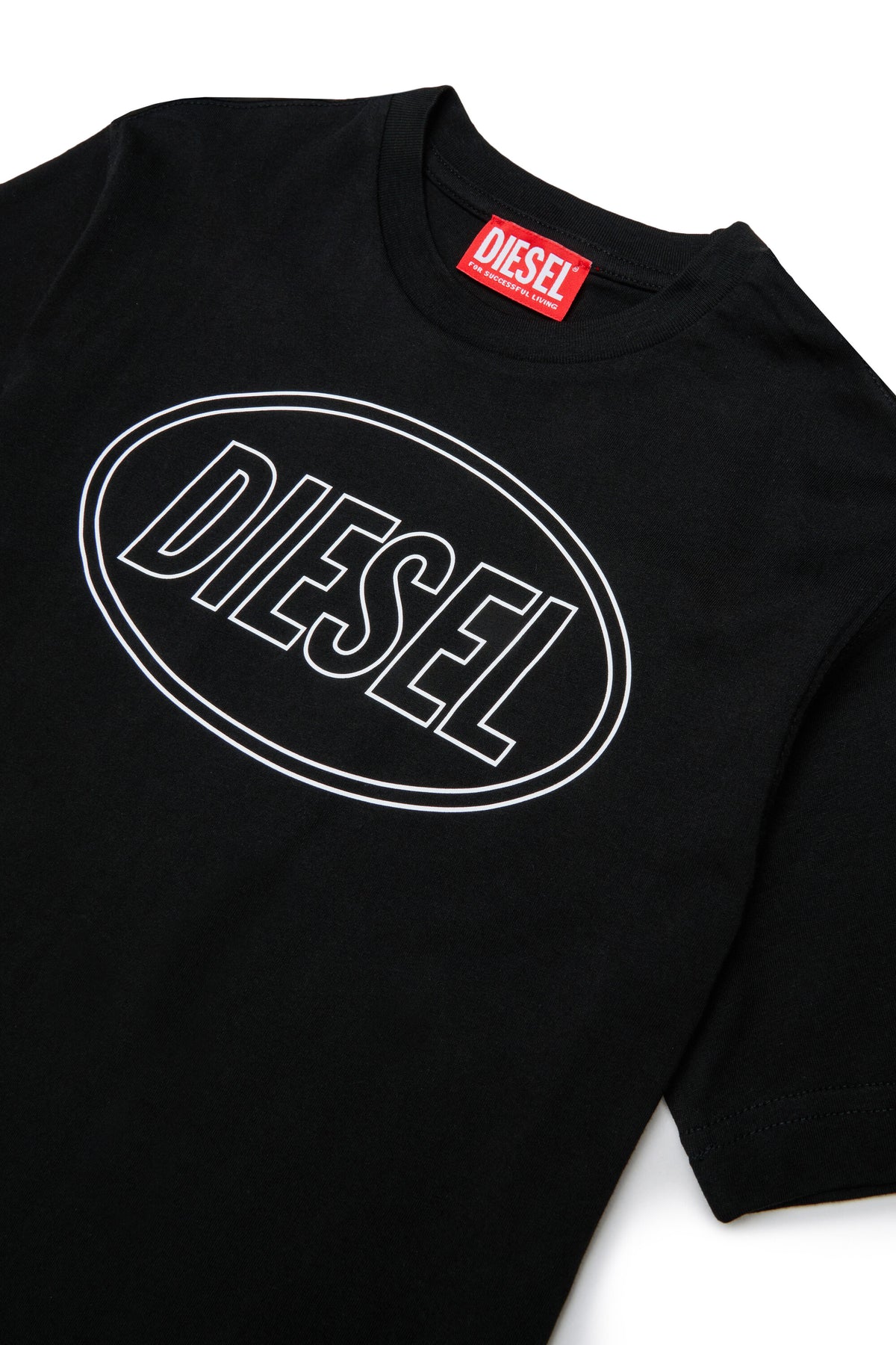 ロゴ入りTシャツ
