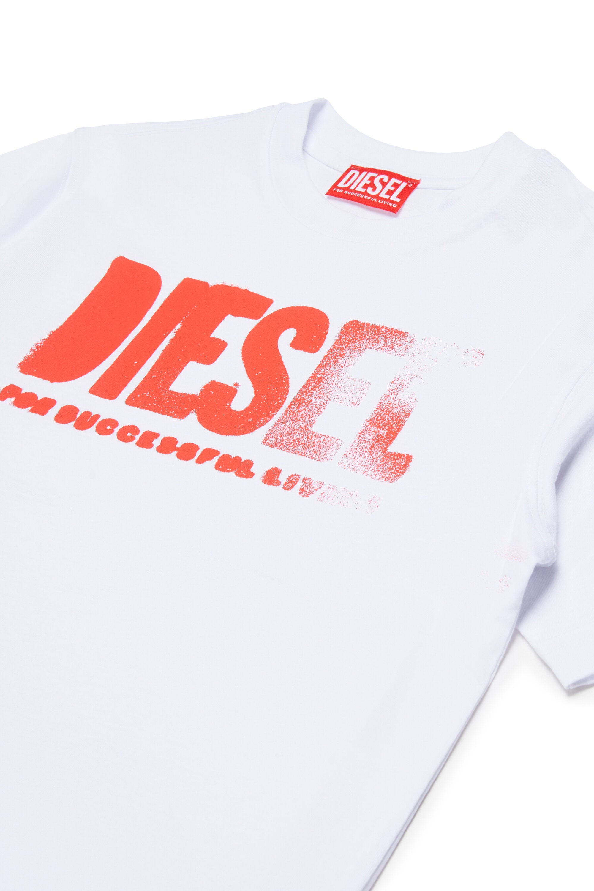 フロントロゴ付きTシャツ