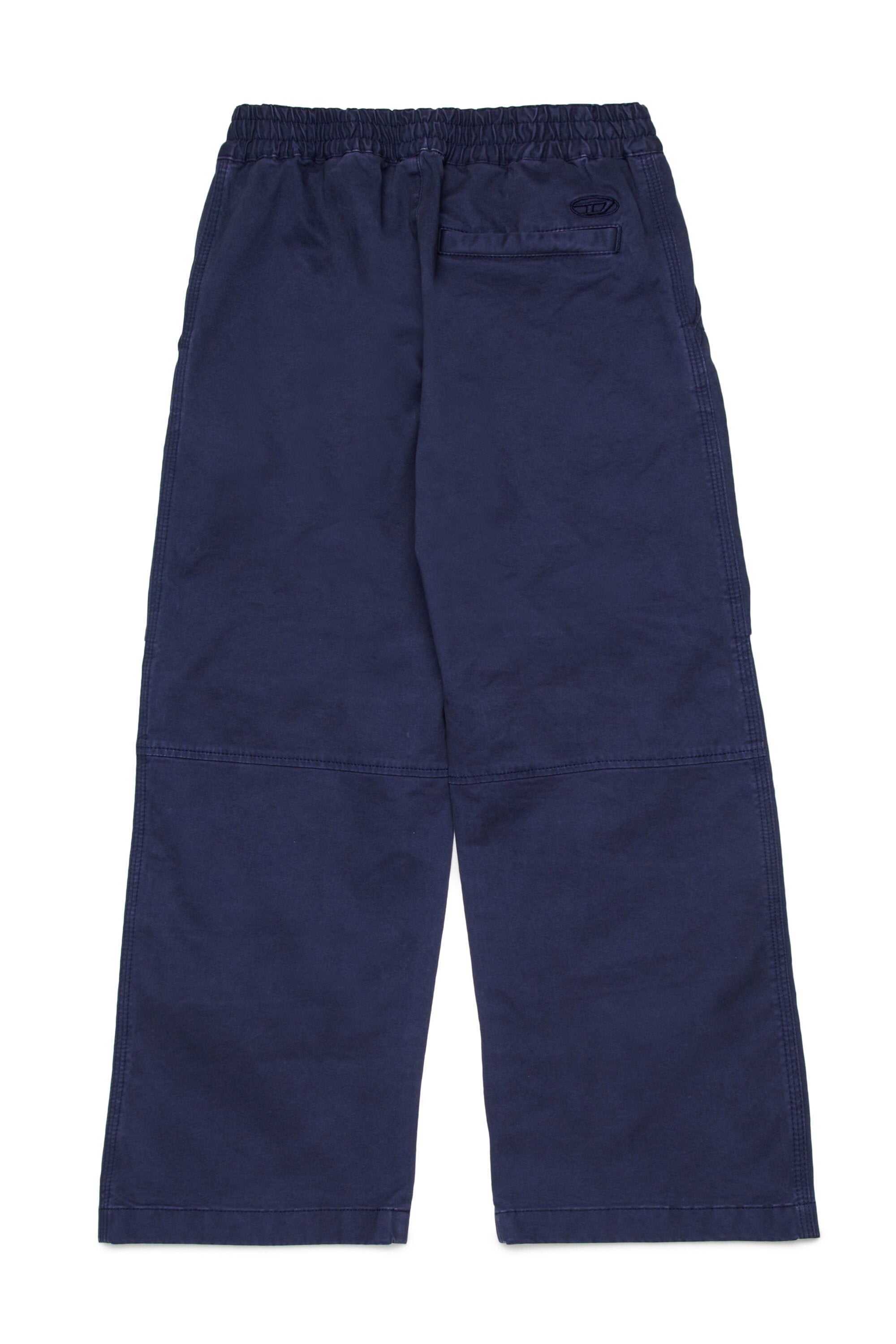 Cargo pants with patch pockets