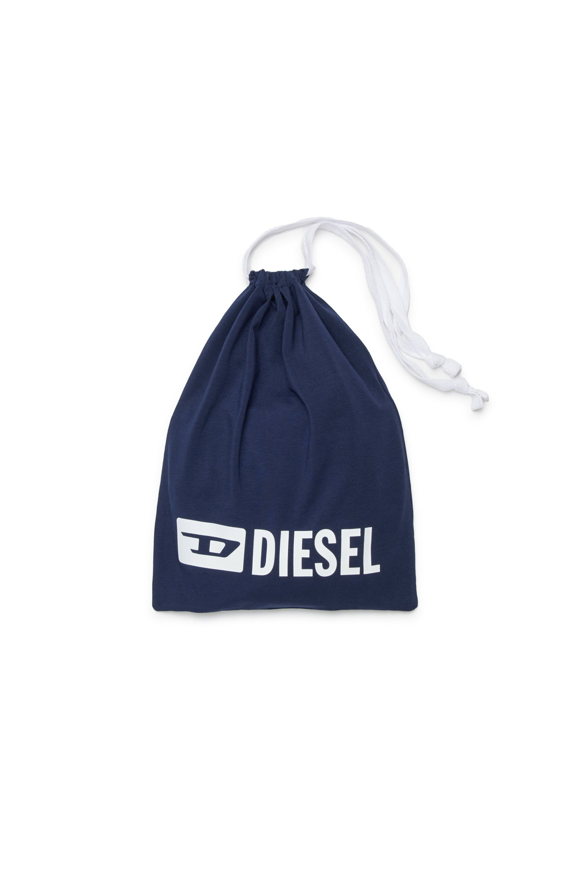 ロゴ入りパジャマ