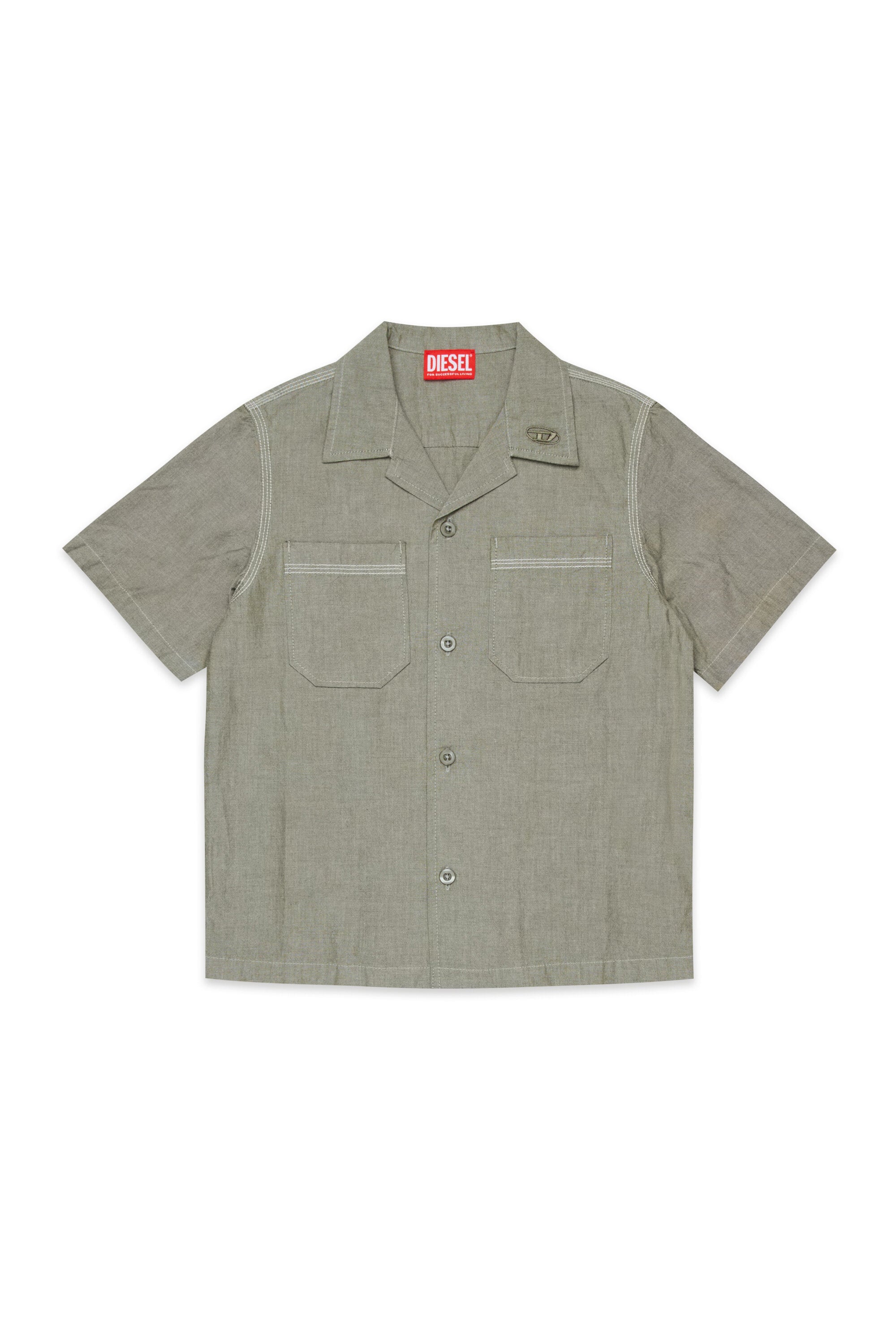 ロゴ入り半袖シャツ