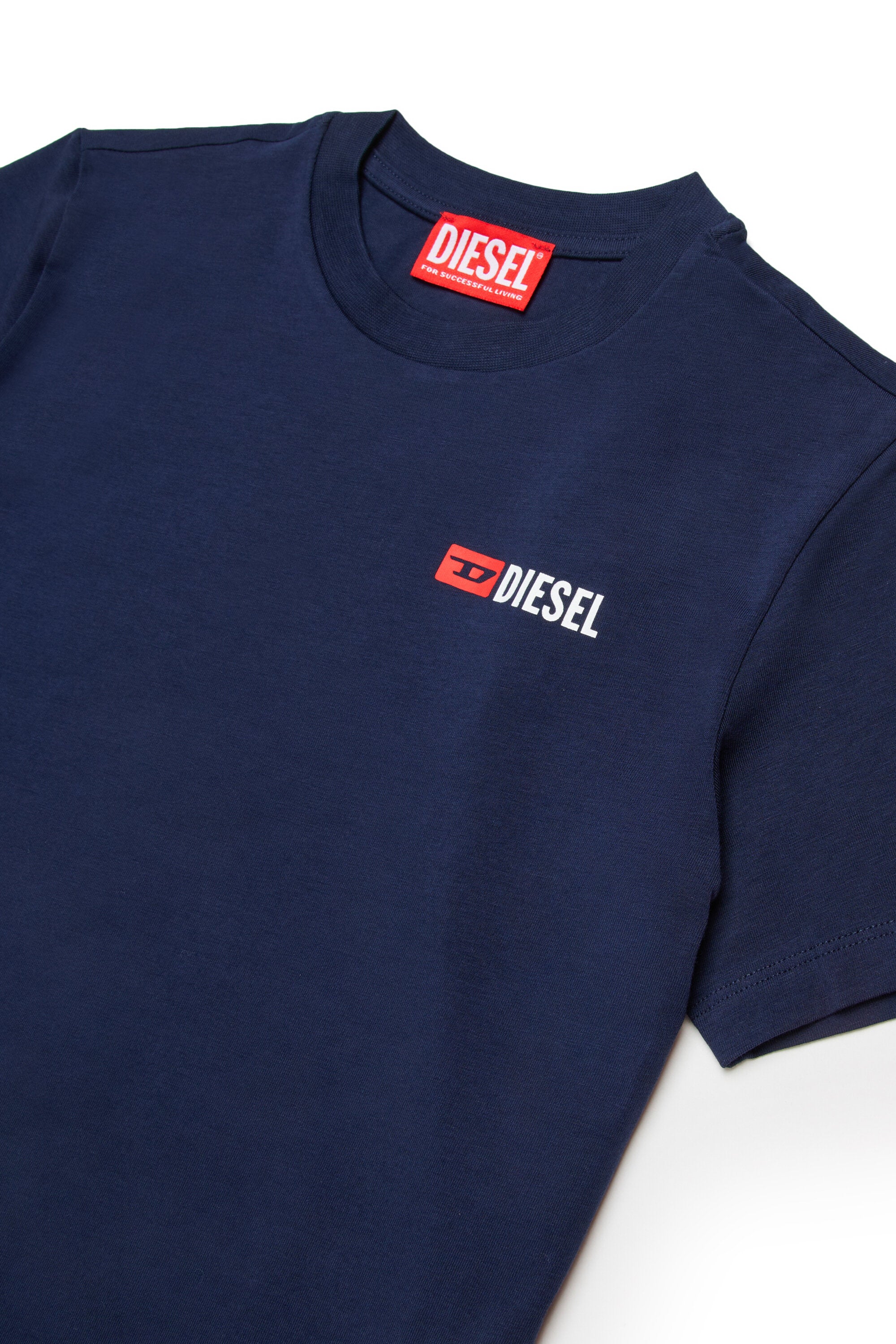 ロゴ入りTシャツ