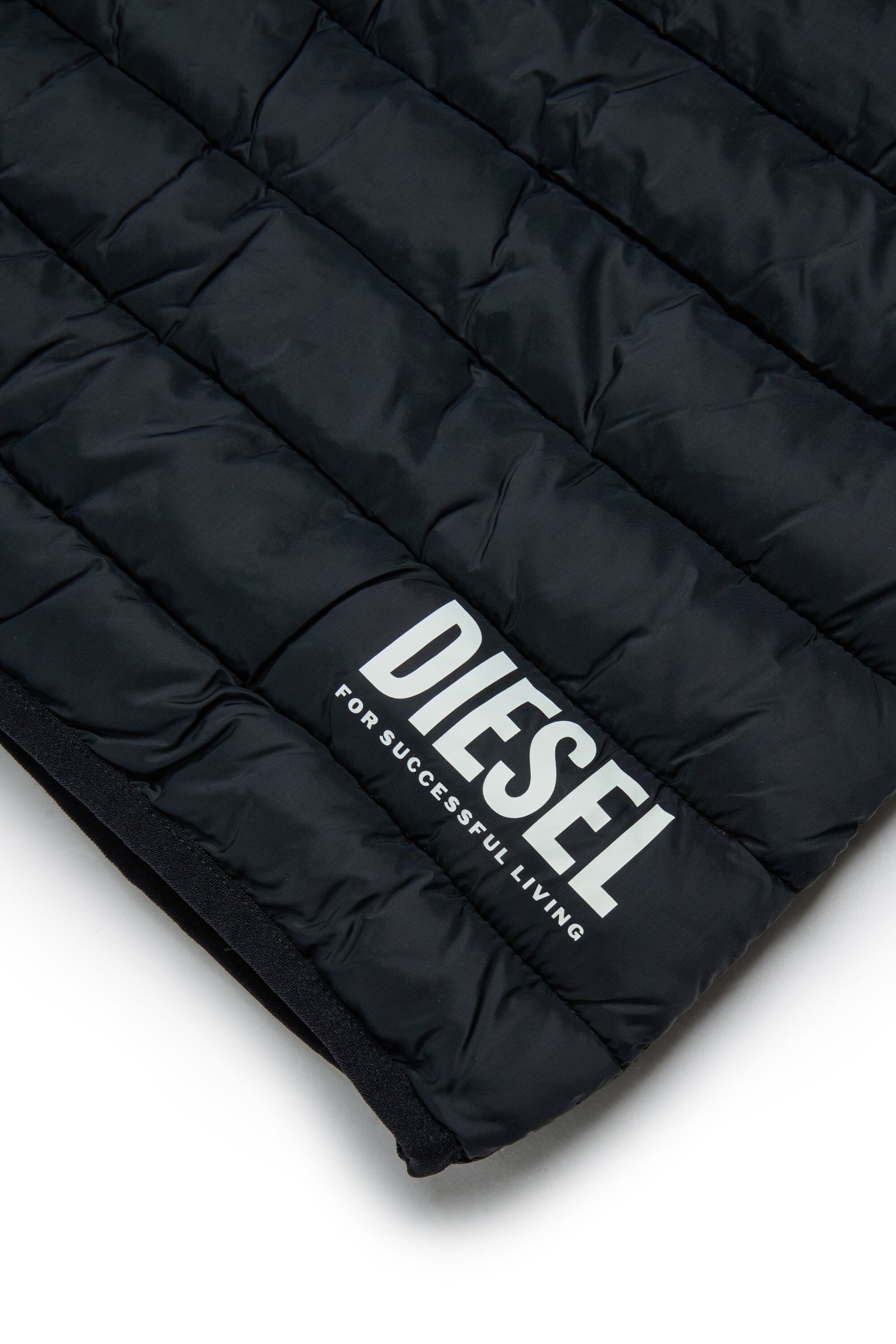 Padded jacket with printed logo