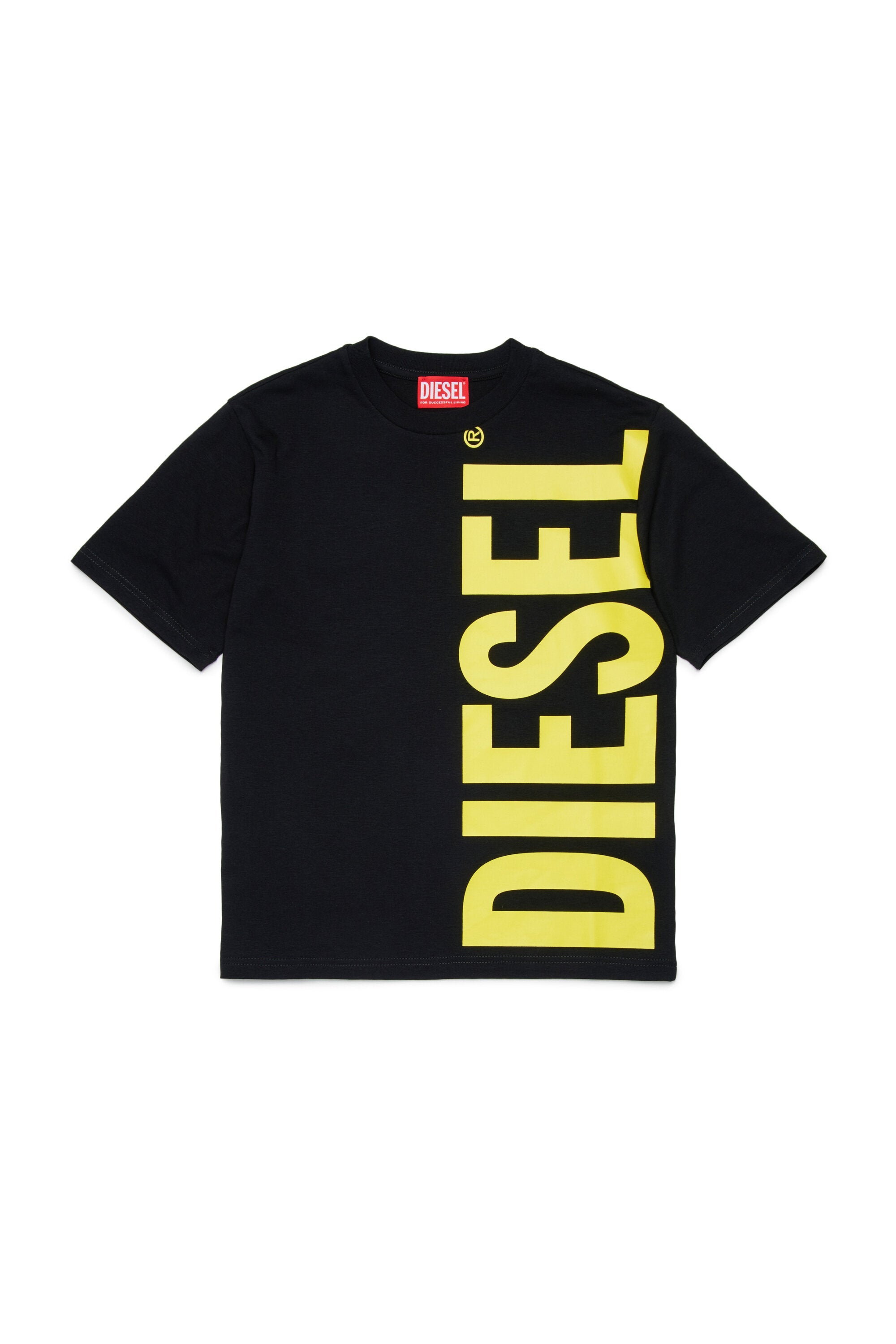 縦型ロゴ入りTシャツ