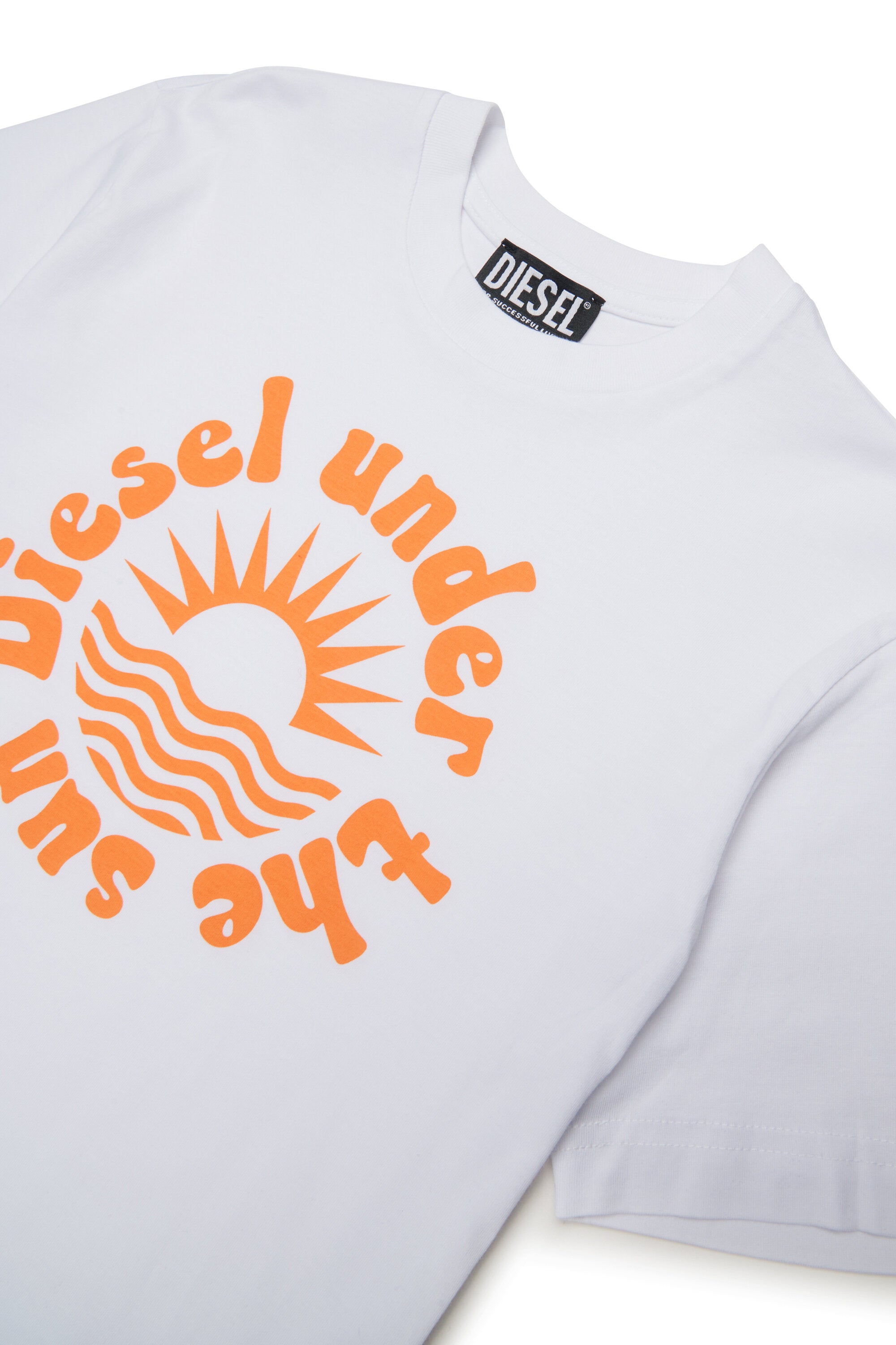T-shirt with logo on the chest
