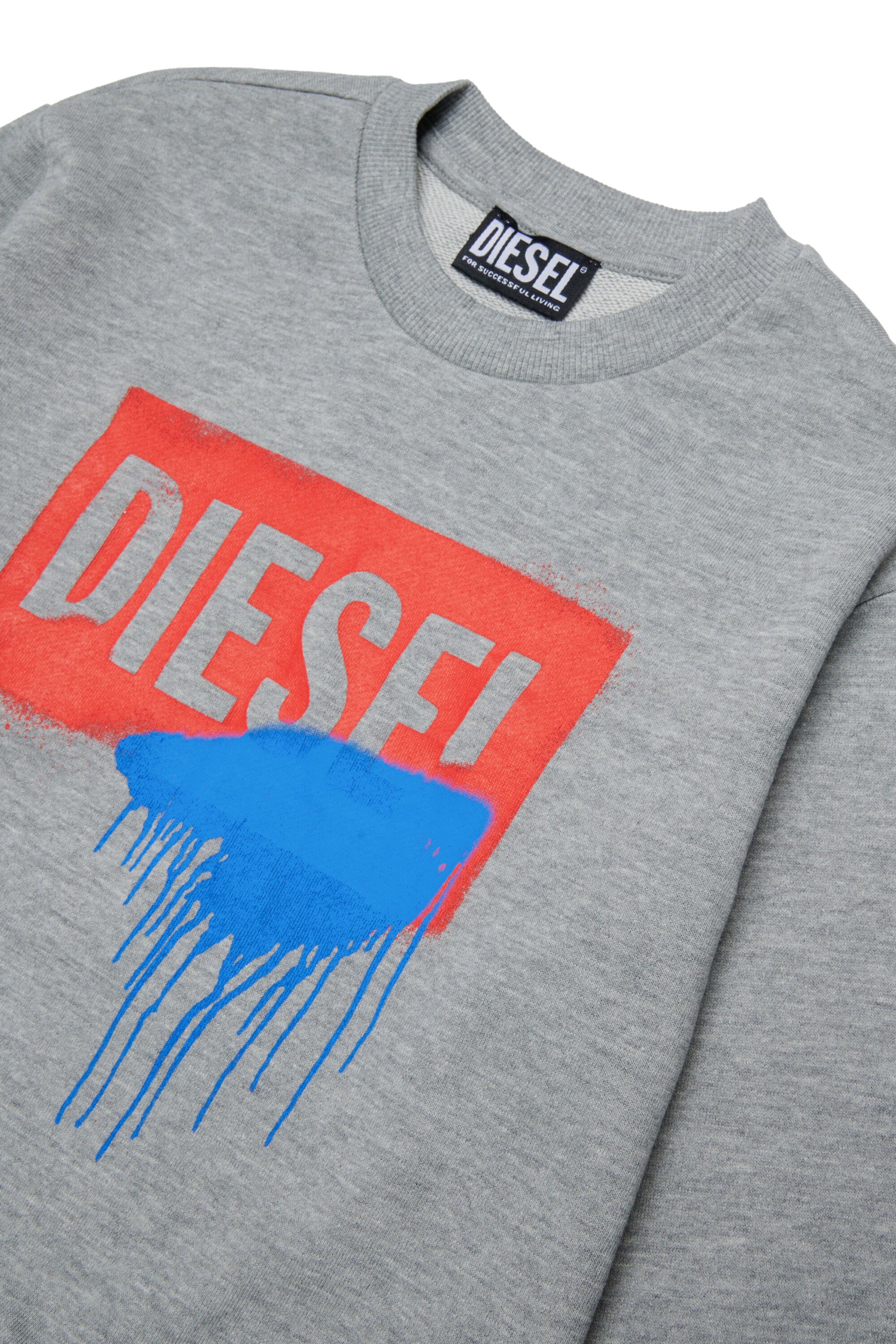 ロゴ入りクルーネックスウェット