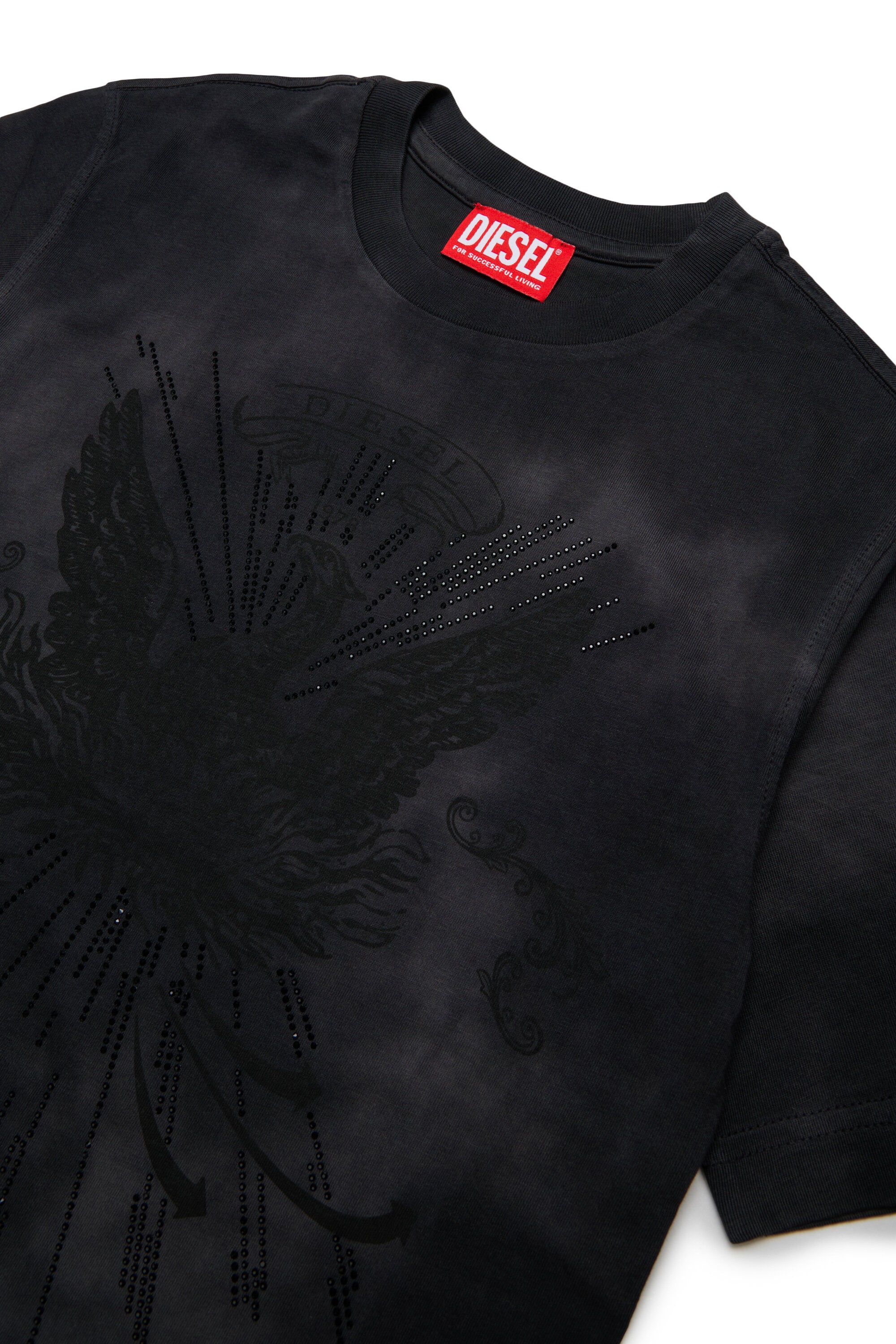ロゴ入りTシャツ