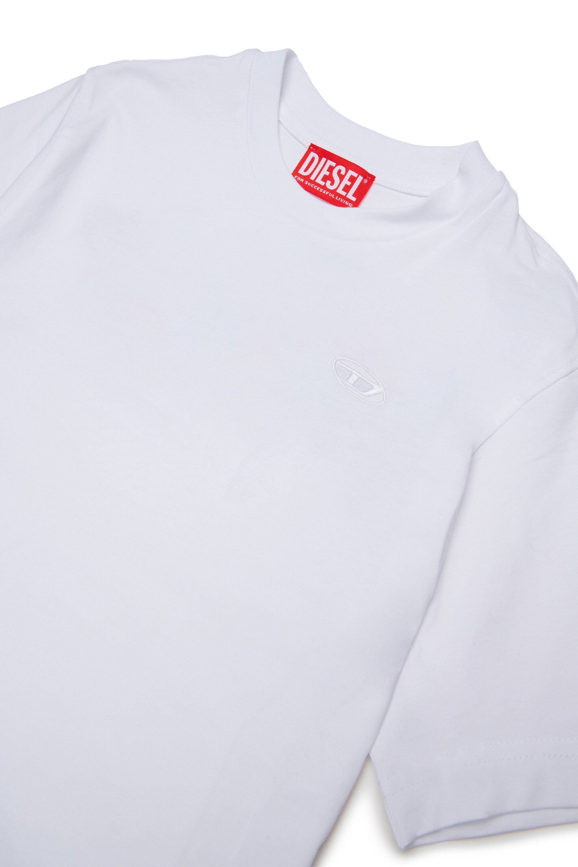 ロゴ入りTシャツ