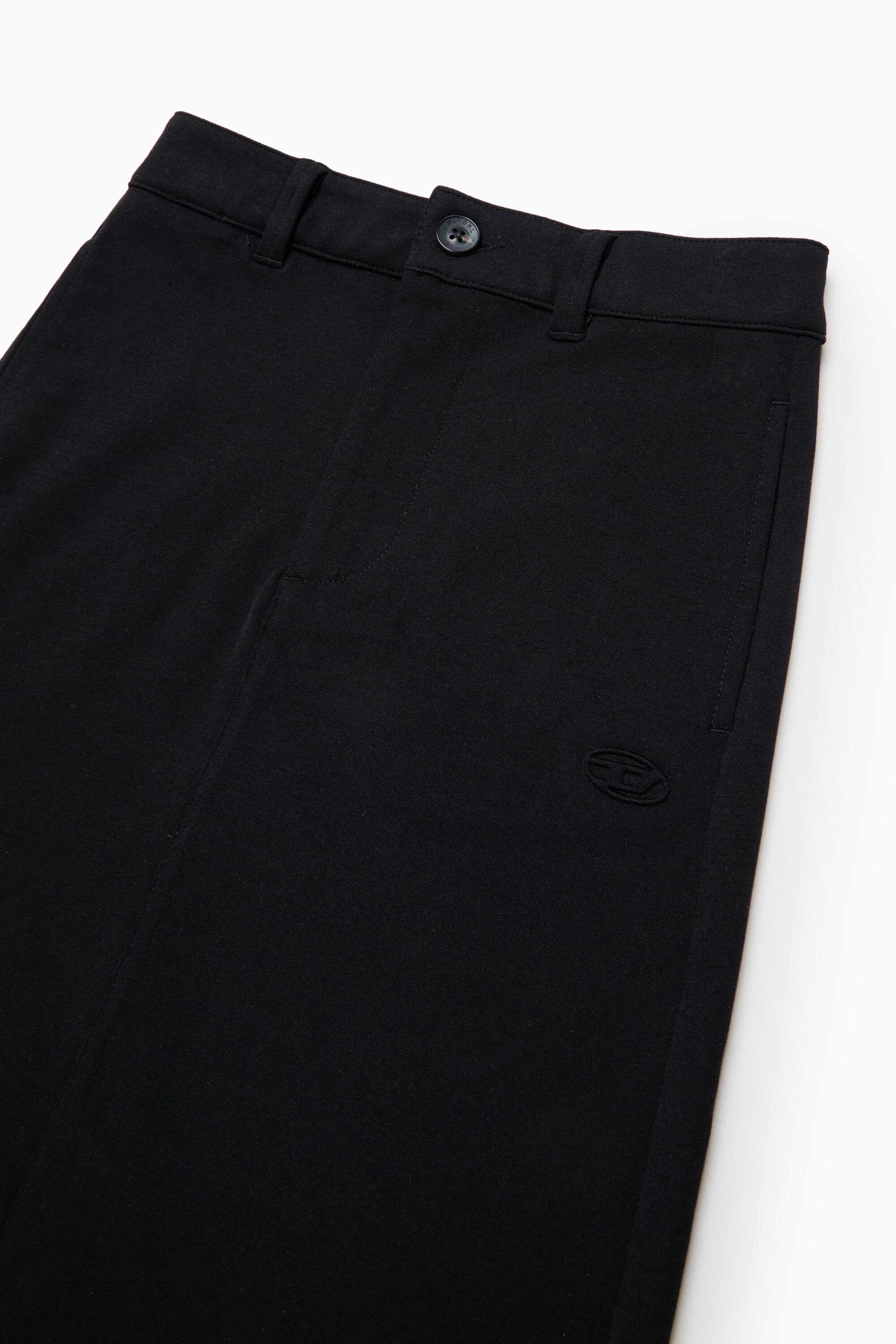 ロゴ入りミディスカート