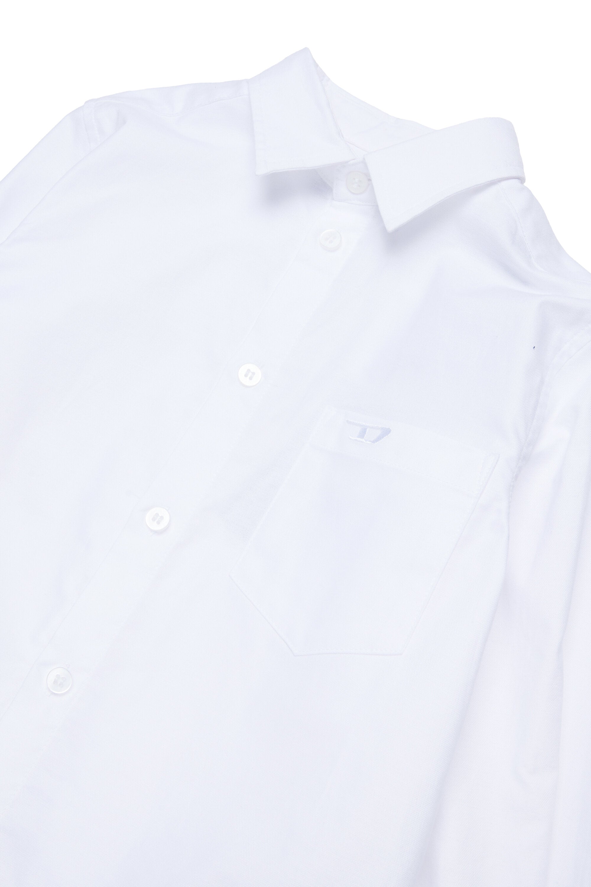 ロゴ入り長袖シャツ