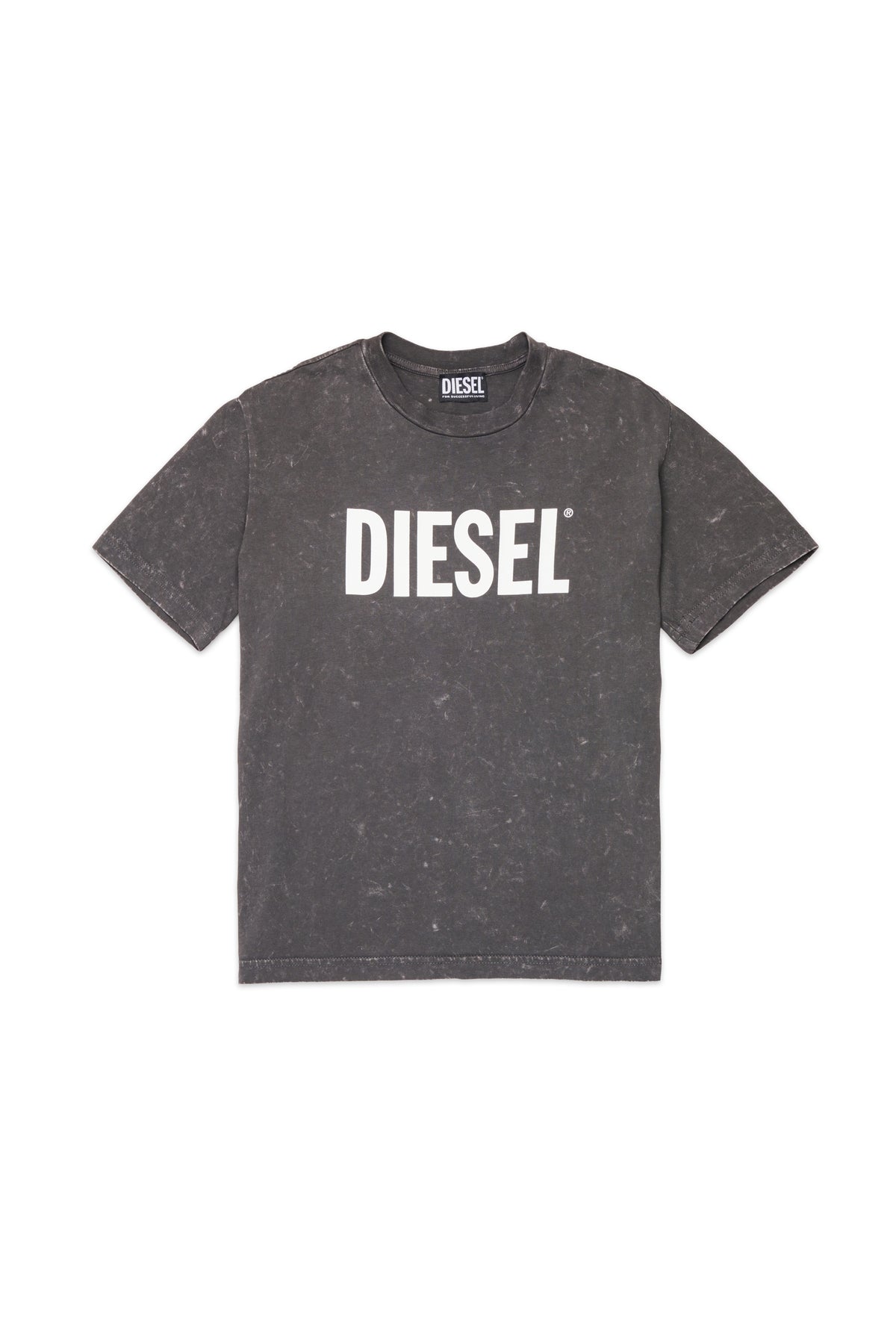 ロゴ付きTシャツ