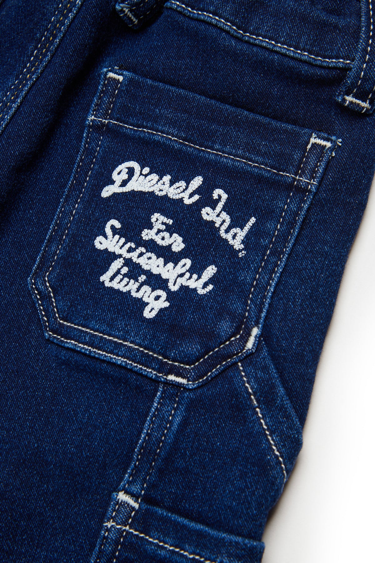 ミディアムブルーのリラックスフィット JoggJeans® - D-Bart