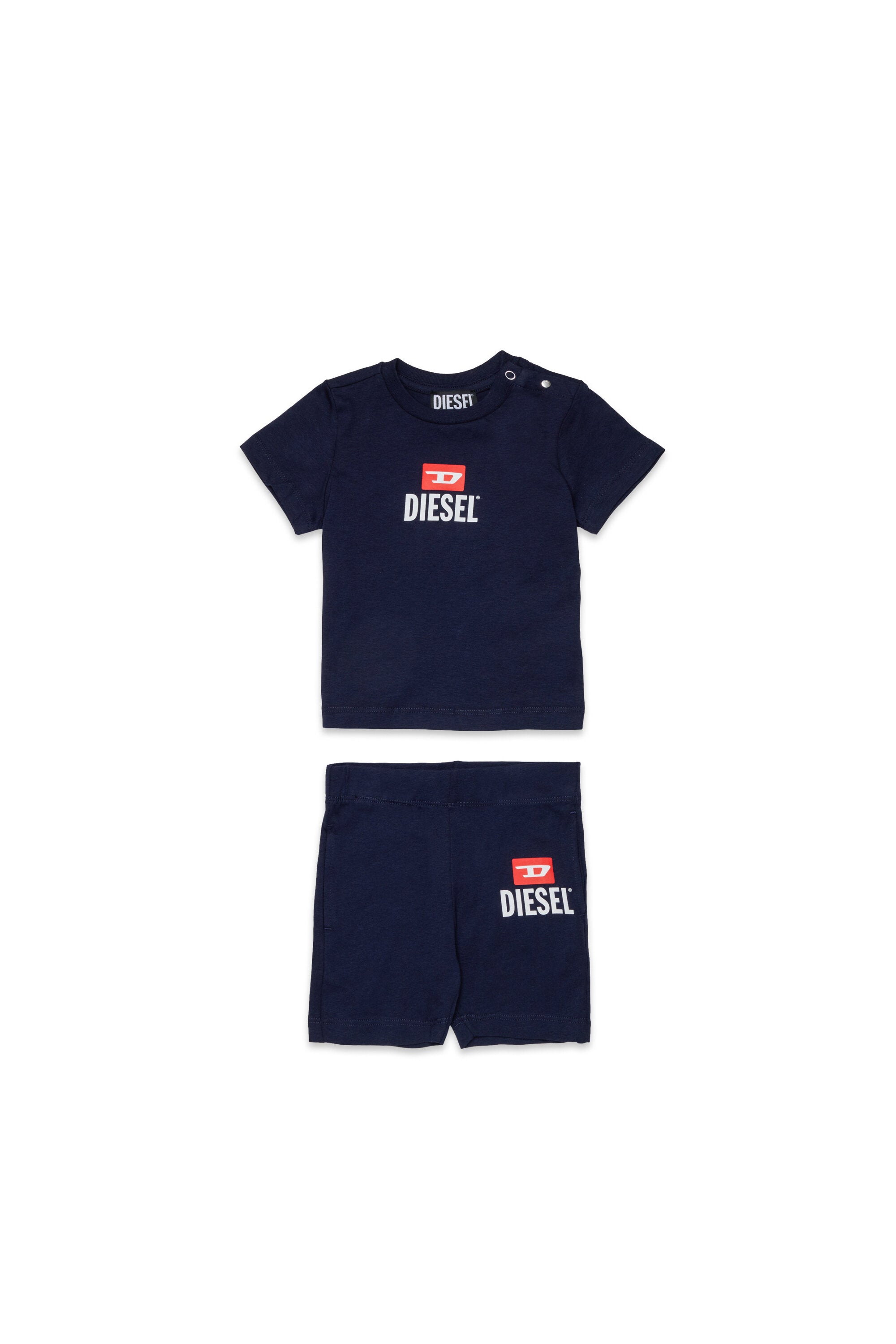 ロゴ入りジャンプスーツ