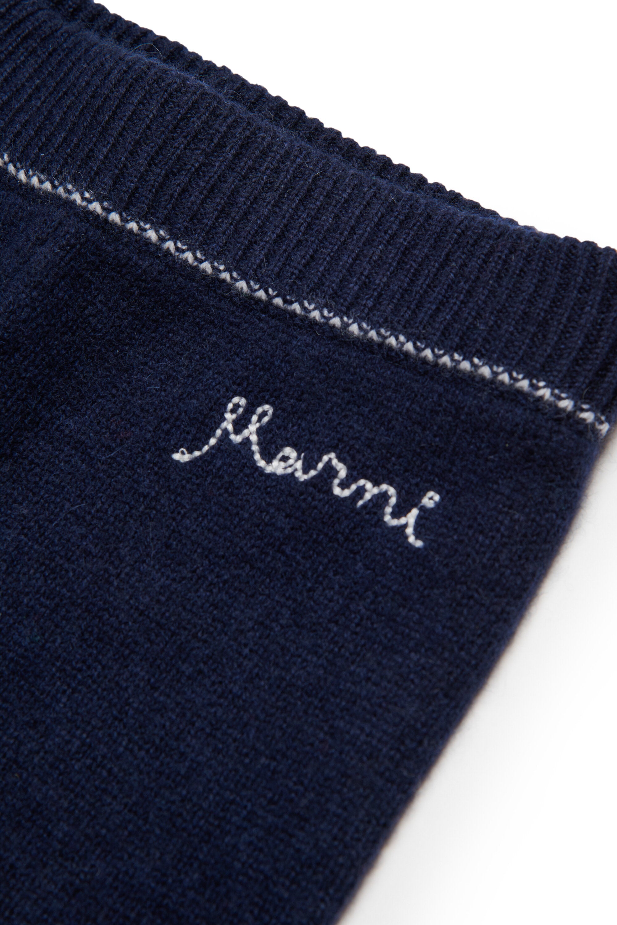 ロゴ入りウール混カシミヤジョガーパンツ